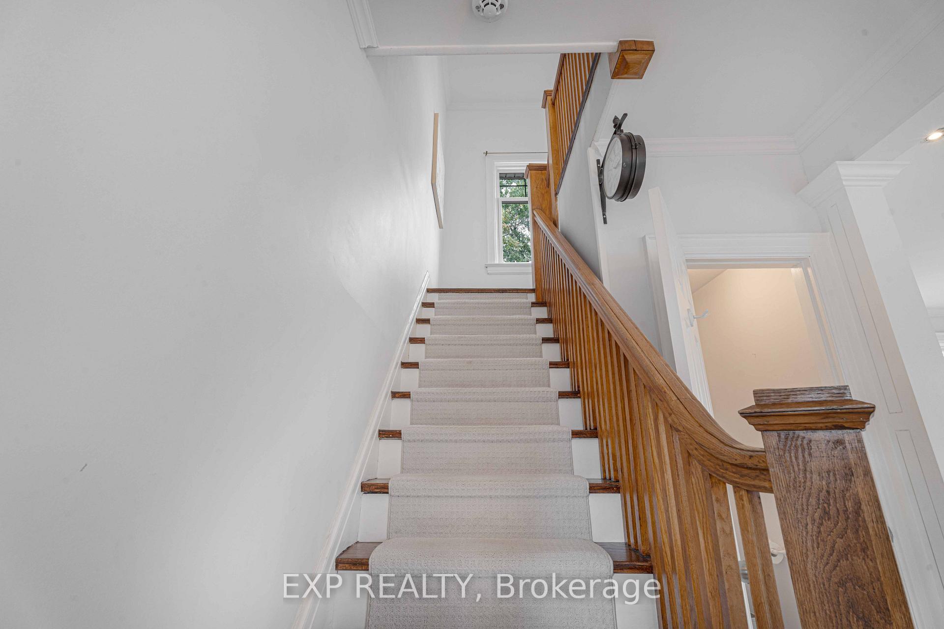 Photo 18 of 308 King Street E, Oshawa, O'Neill — HOMEH