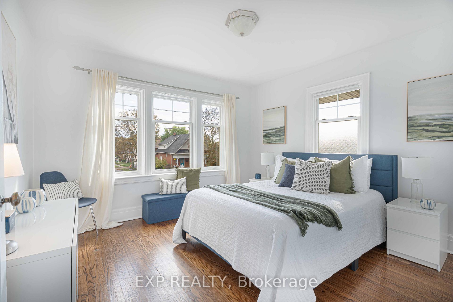 Photo 22 of 308 King Street E, Oshawa, O'Neill — HOMEH