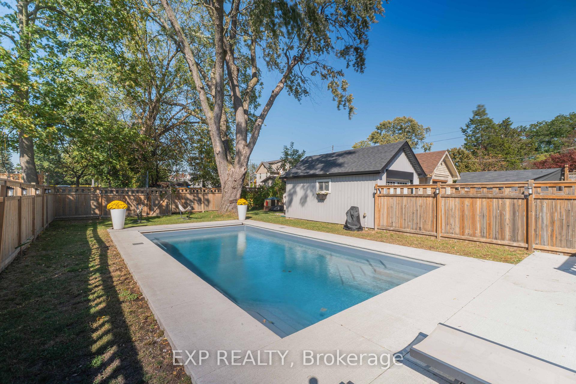 Photo 44 of 308 King Street E, Oshawa, O'Neill — HOMEH