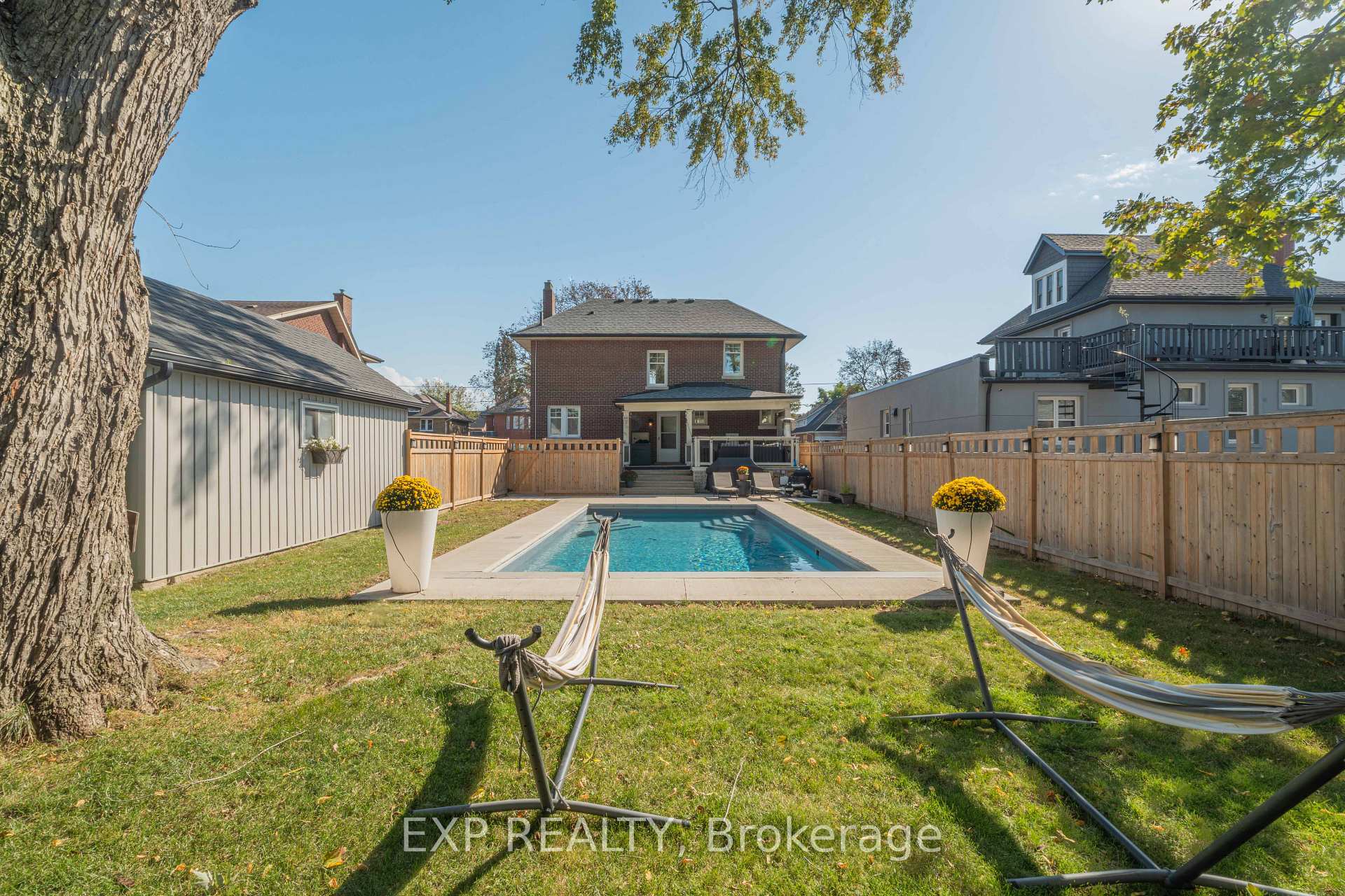 Photo 45 of 308 King Street E, Oshawa, O'Neill — HOMEH