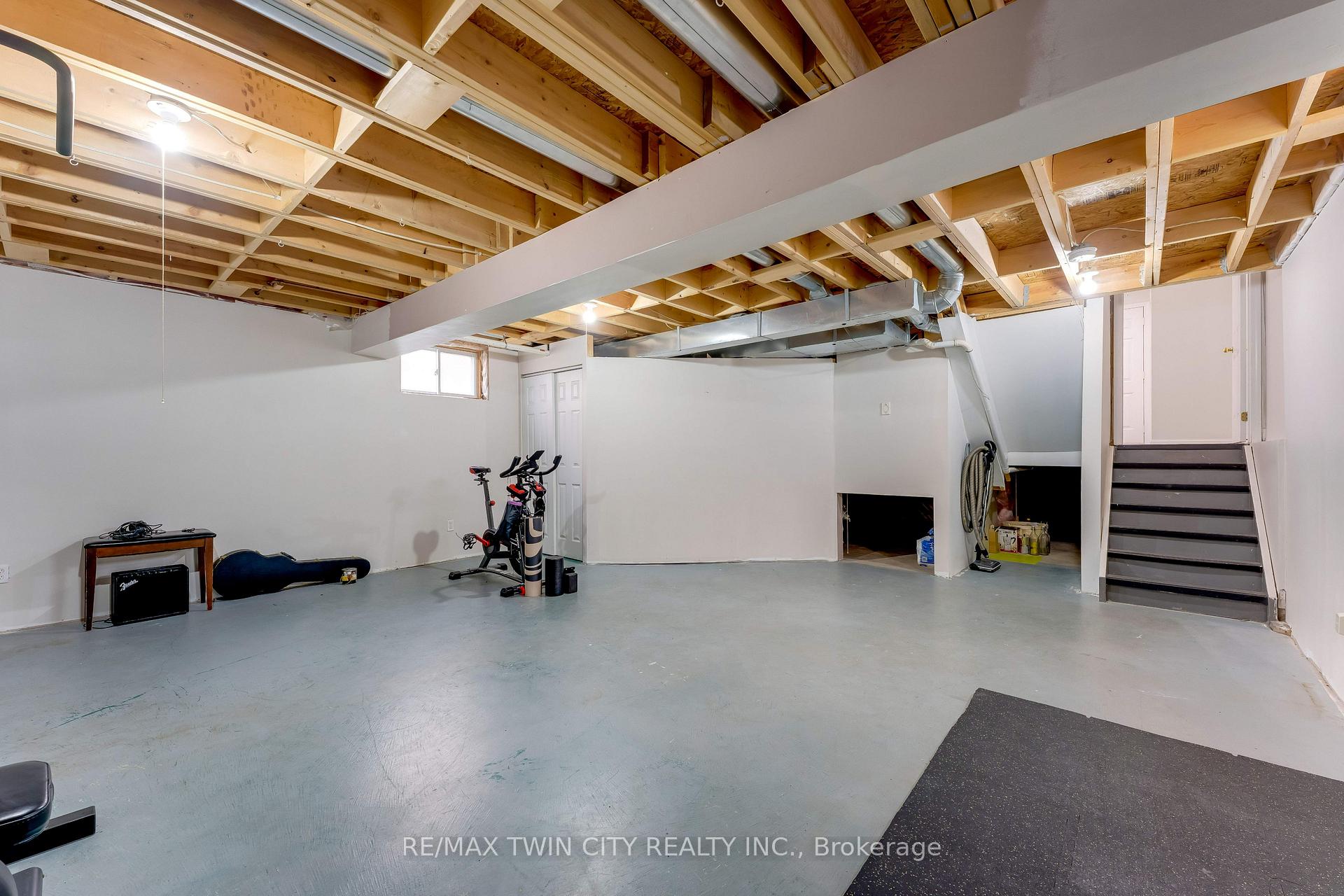 Photo 31 of 268 Keewatin Avenue, Kitchener, Grand River North — HOMEH
