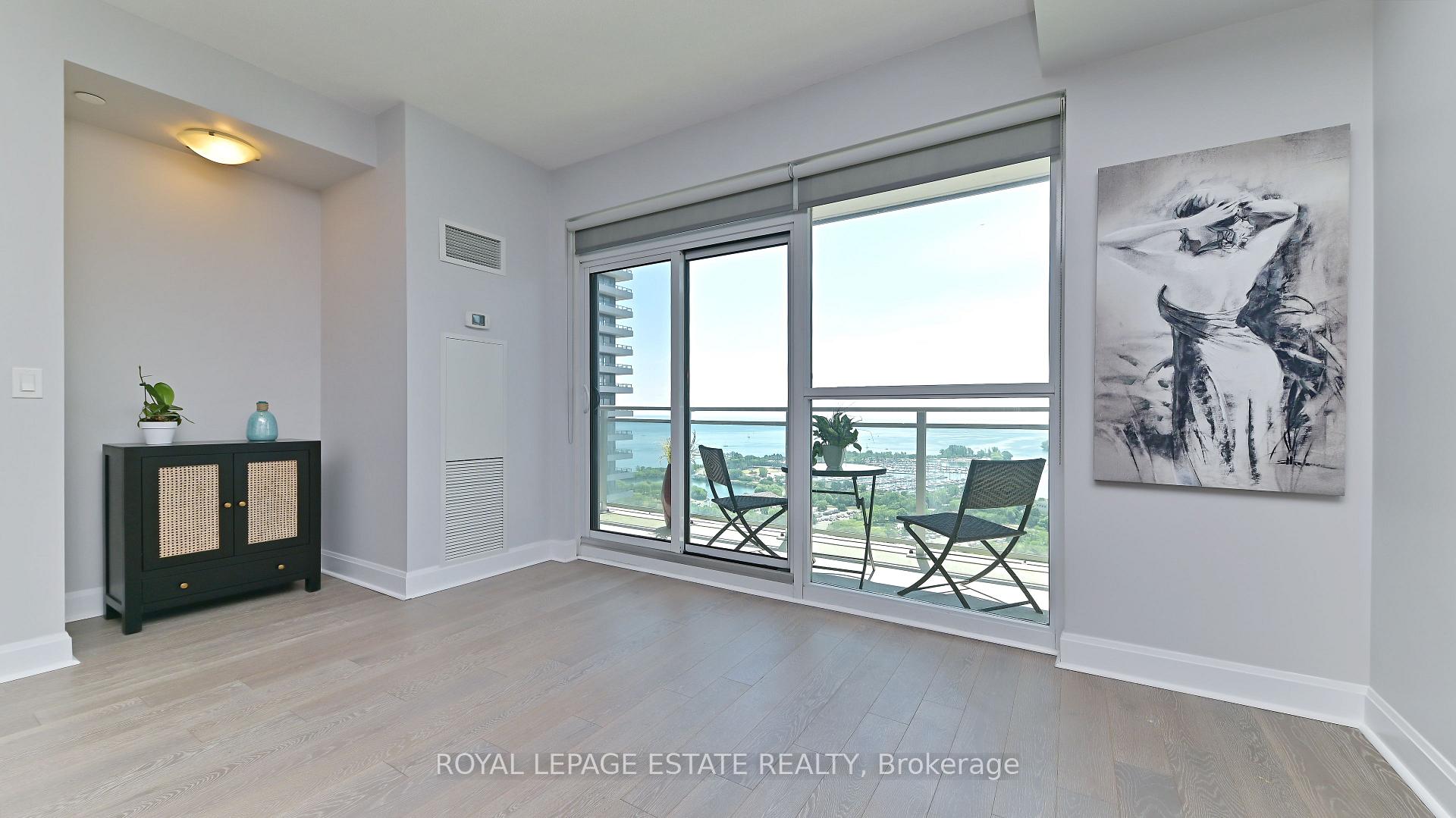 Photo 6 of Unit 2901, 33 Shore Breeze Drive, Etobicoke, Mimico — HOMEH