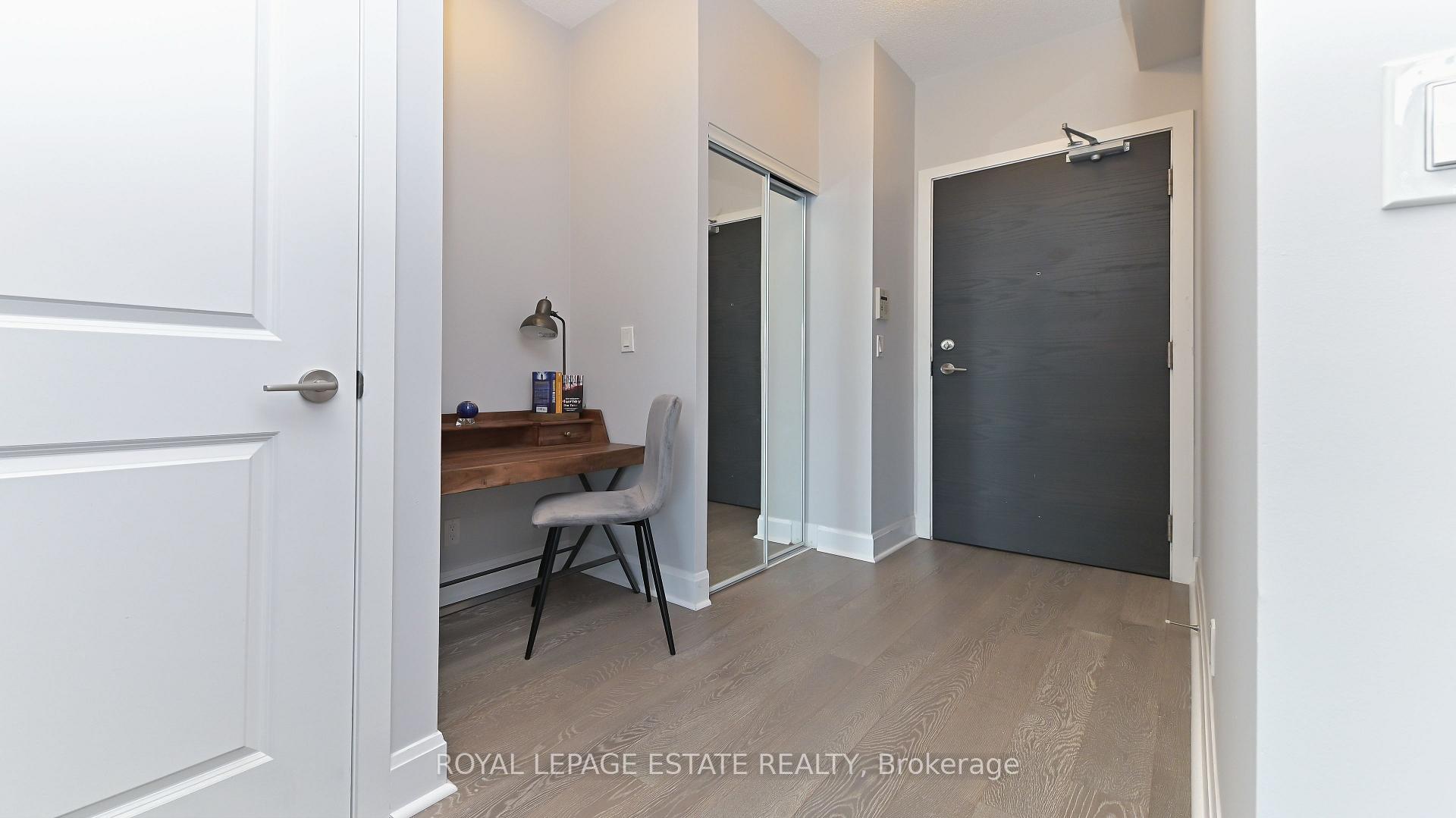 Photo 8 of Unit 2901, 33 Shore Breeze Drive, Etobicoke, Mimico — HOMEH