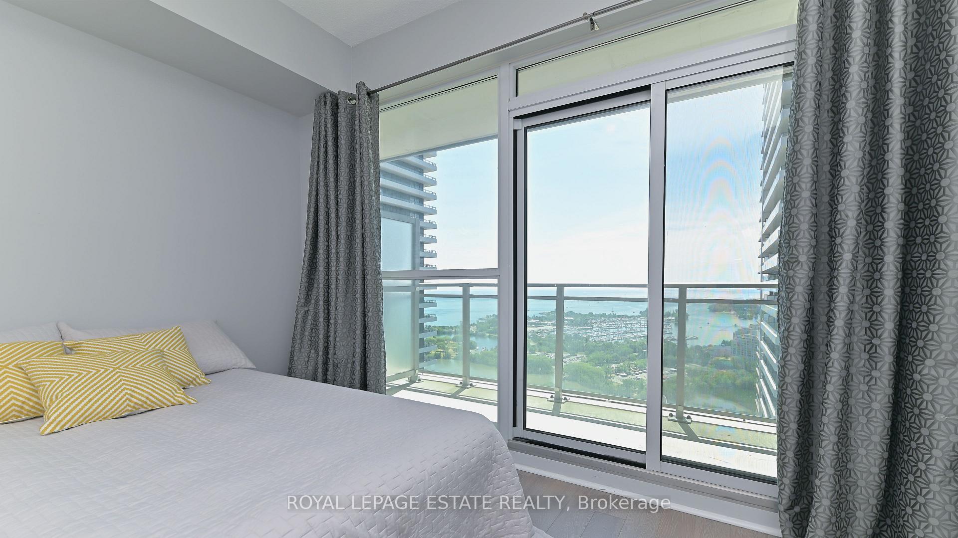 Photo 10 of Unit 2901, 33 Shore Breeze Drive, Etobicoke, Mimico — HOMEH