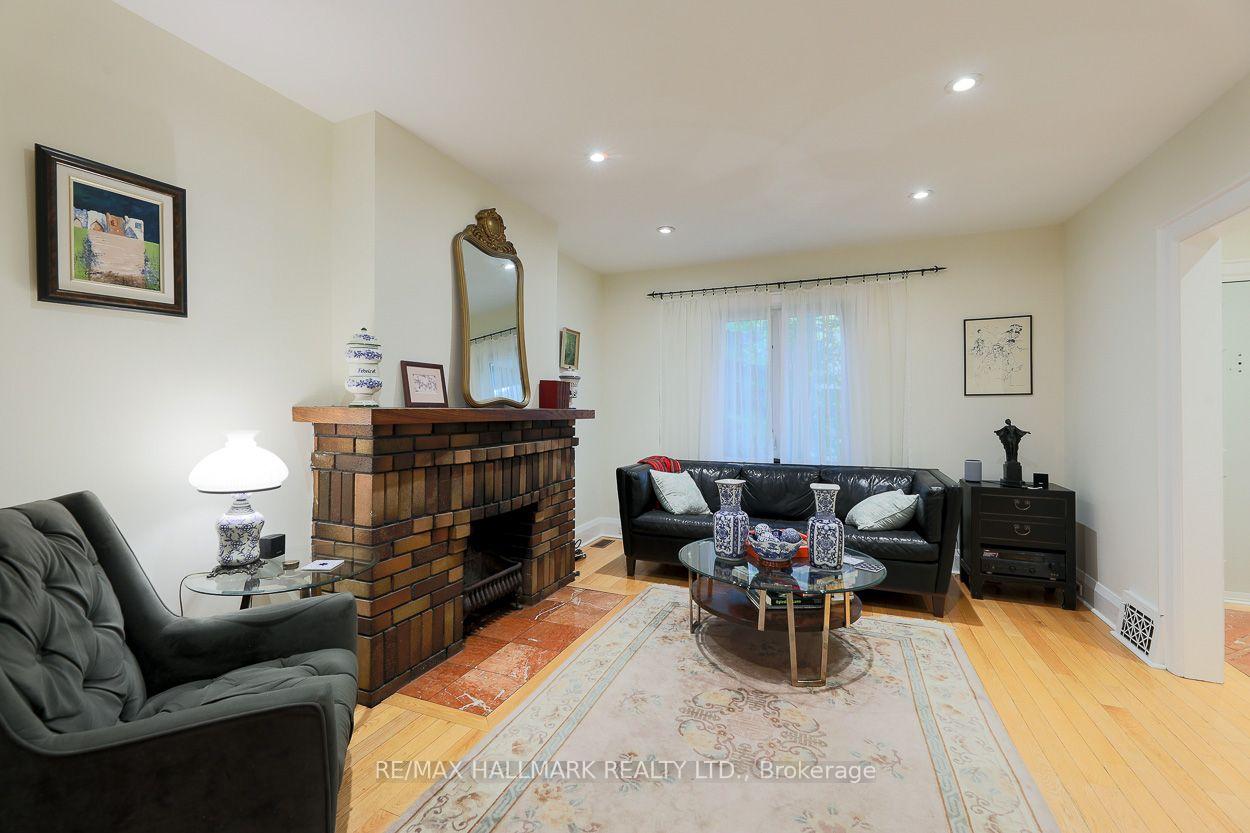 Photo 5 of 142 Hillsdale Avenue E, Toronto, Mount Pleasant West — HOMEH