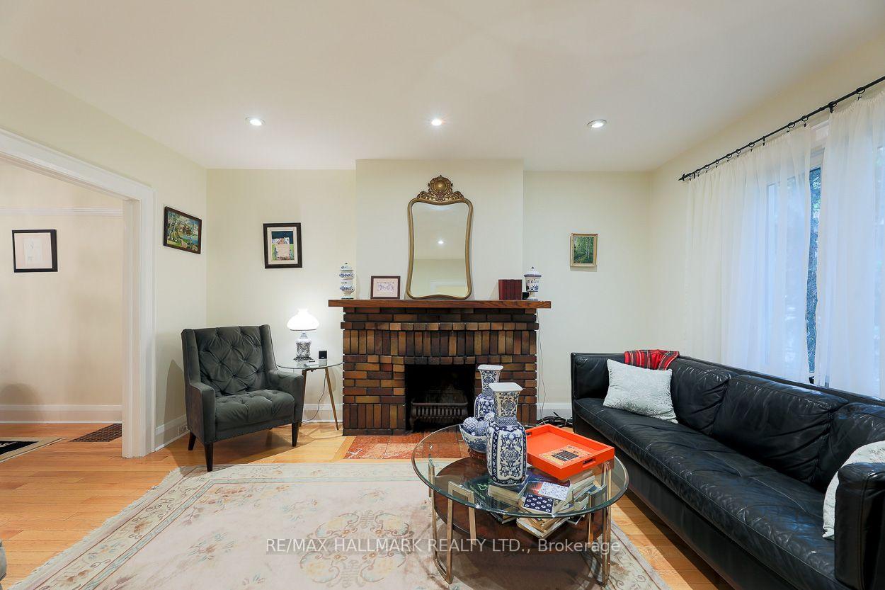 Photo 6 of 142 Hillsdale Avenue E, Toronto, Mount Pleasant West — HOMEH