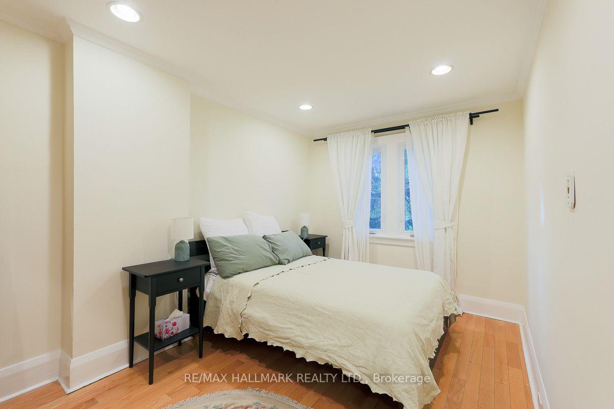 Photo 16 of 142 Hillsdale Avenue E, Toronto, Mount Pleasant West — HOMEH
