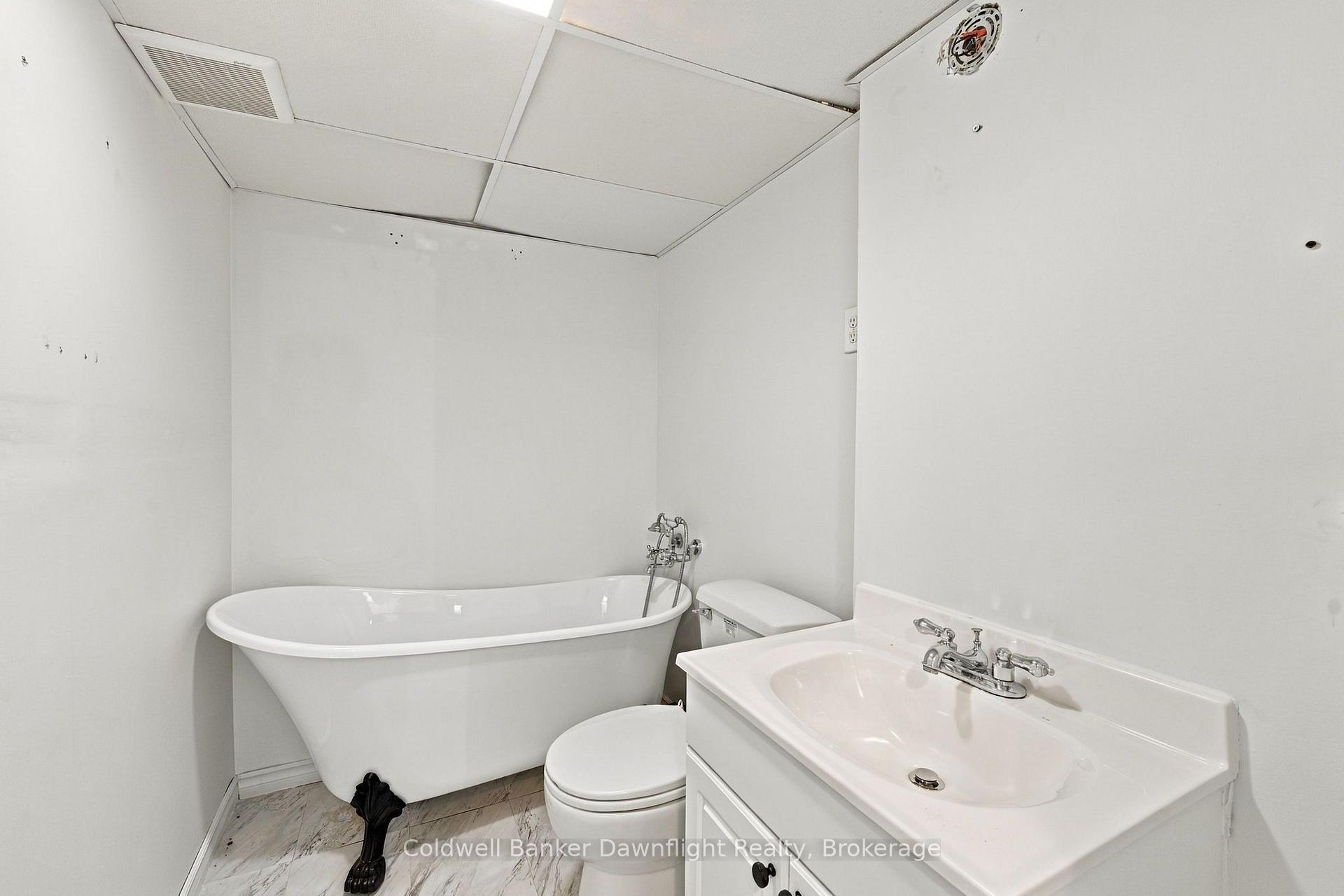 Photo 37 of 36810 Crediton Road, South Huron, Stephen — HOMEH