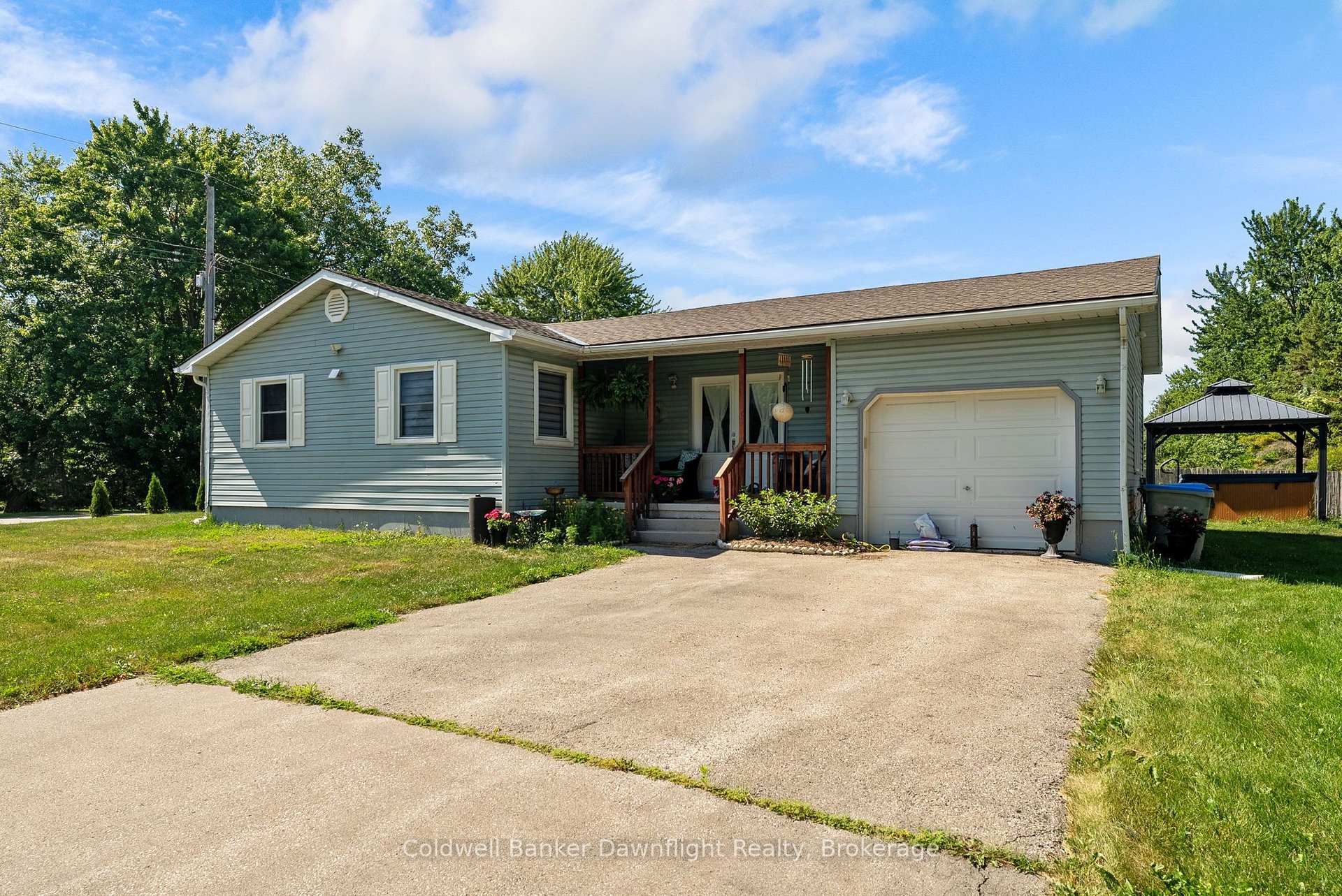 Photo 84 of 36810 Crediton Road, South Huron, Stephen — HOMEH
