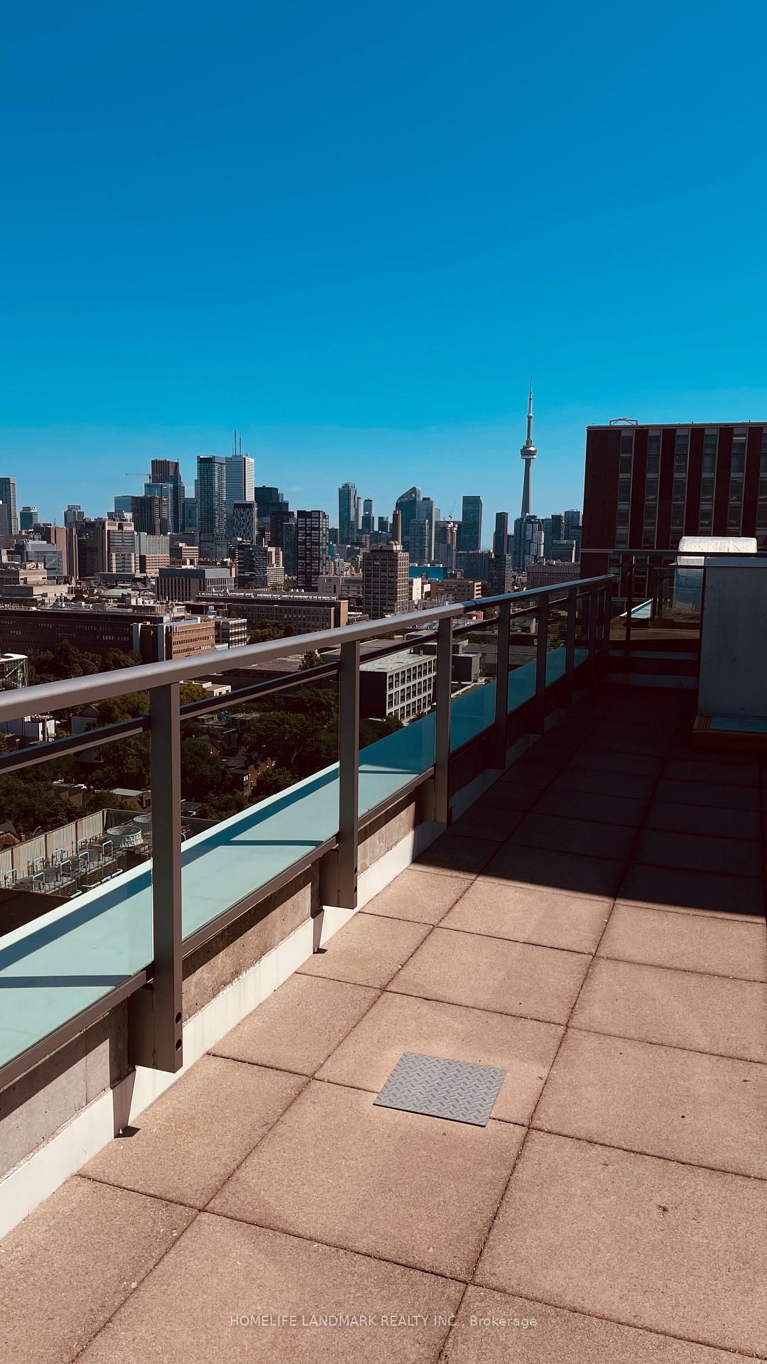 Photo 2 of Unit 803, 736 Spadina Avenue, Toronto, University — HOMEH