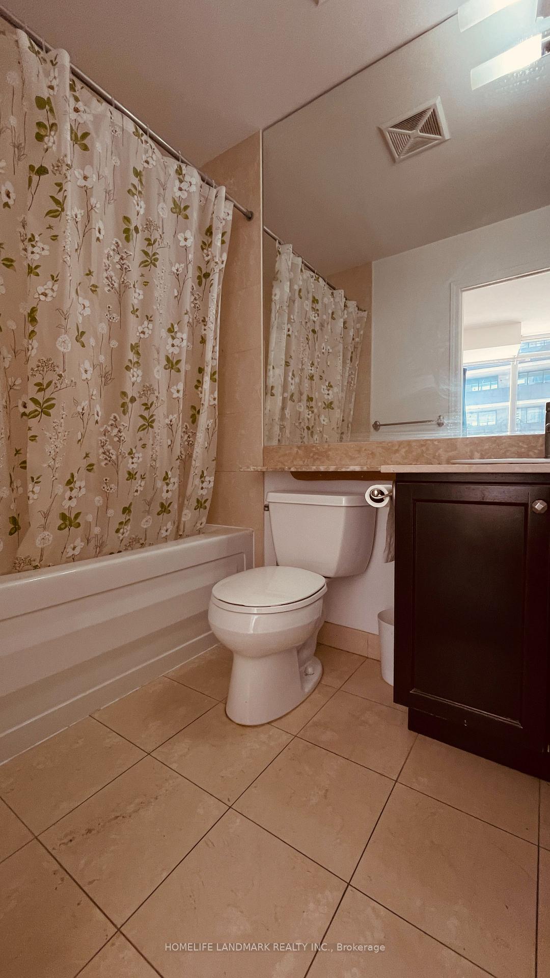 Photo 9 of Unit 803, 736 Spadina Avenue, Toronto, University — HOMEH