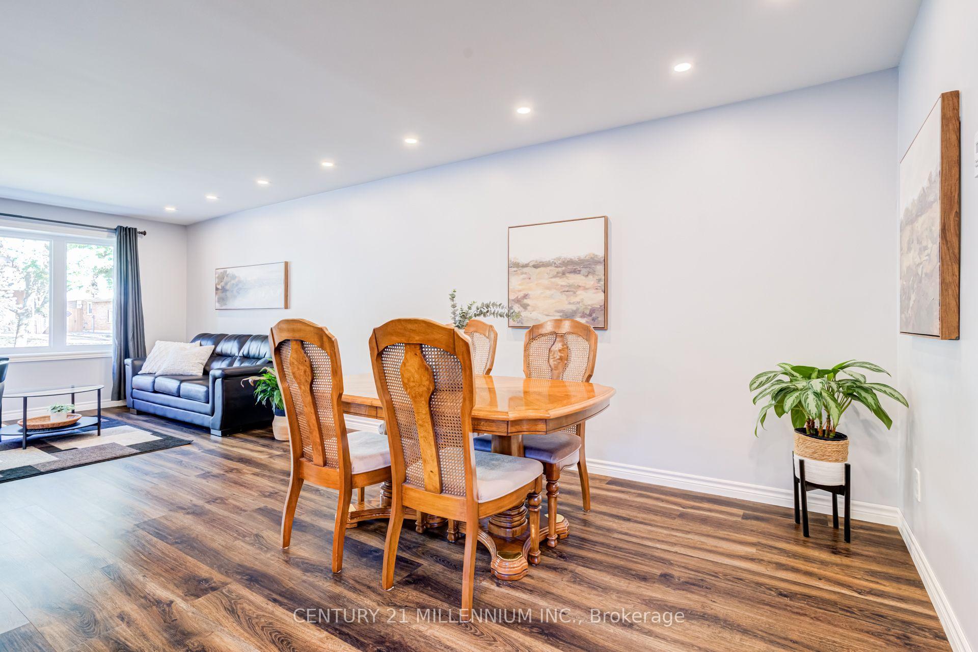 Photo 11 of 73 Baird Avenue, Kitchener, Heritage Park - Kitchener — HOMEH