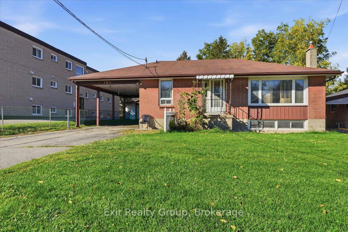 Photo 4 of 196 Yeomans Street, Belleville, Belleville Ward — HOMEH