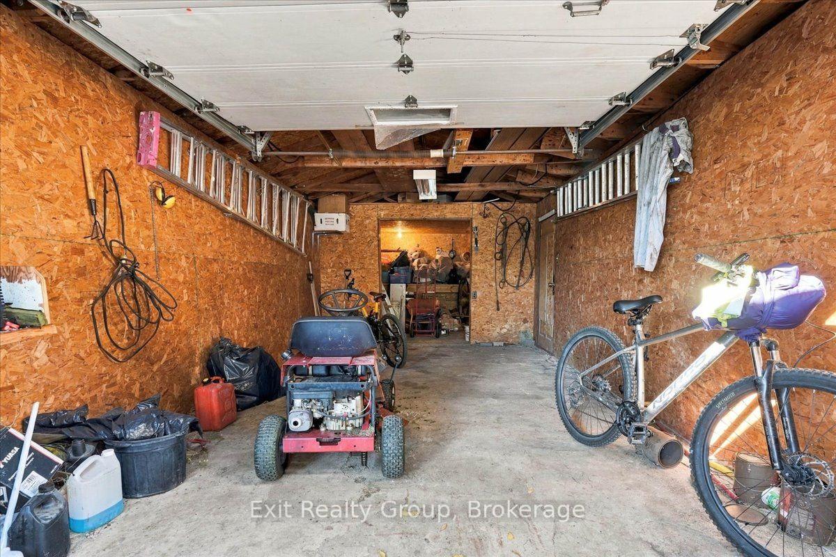 Photo 29 of 196 Yeomans Street, Belleville, Belleville Ward — HOMEH