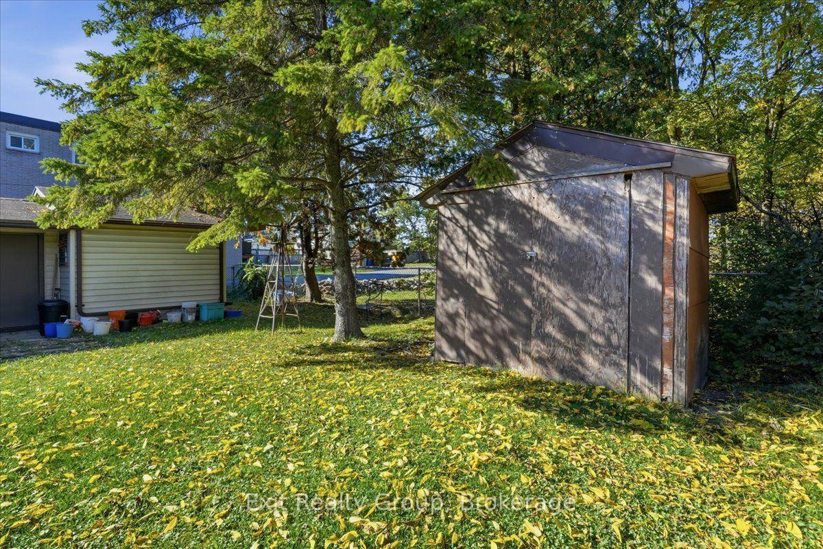 Photo 33 of 196 Yeomans Street, Belleville, Belleville Ward — HOMEH