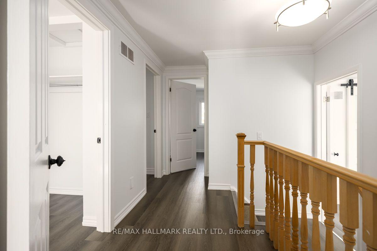 Photo 14 of 44 Michael Drive, Richmond Hill, North Richvale — HOMEH