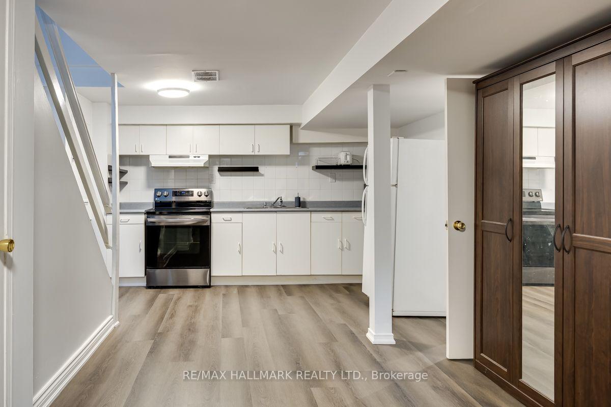 Photo 23 of 44 Michael Drive, Richmond Hill, North Richvale — HOMEH