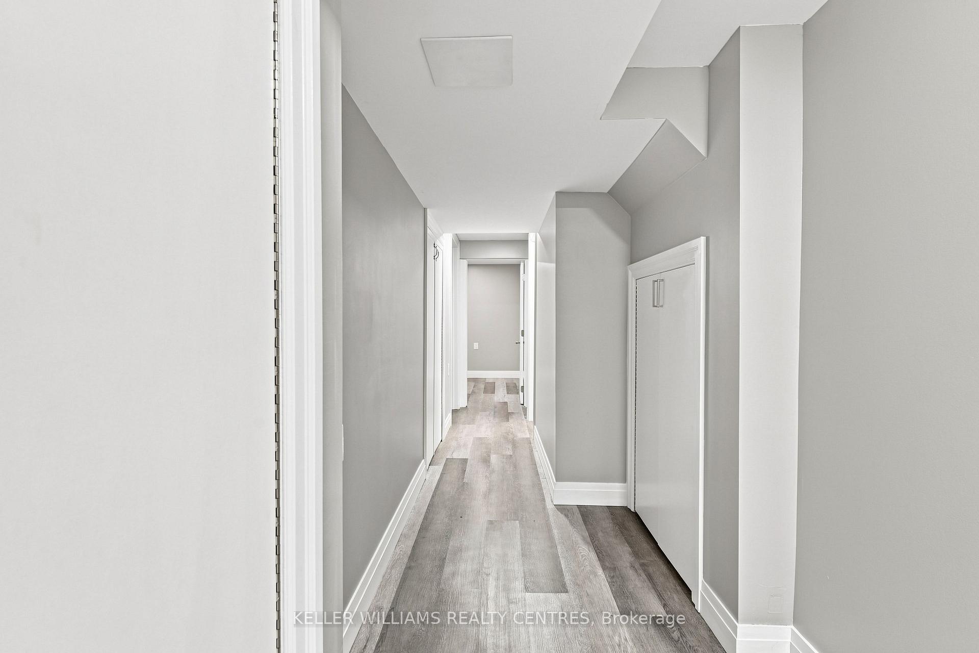 Photo 24 of 36 Chaucer Crescent, Barrie, Letitia Heights — HOMEH