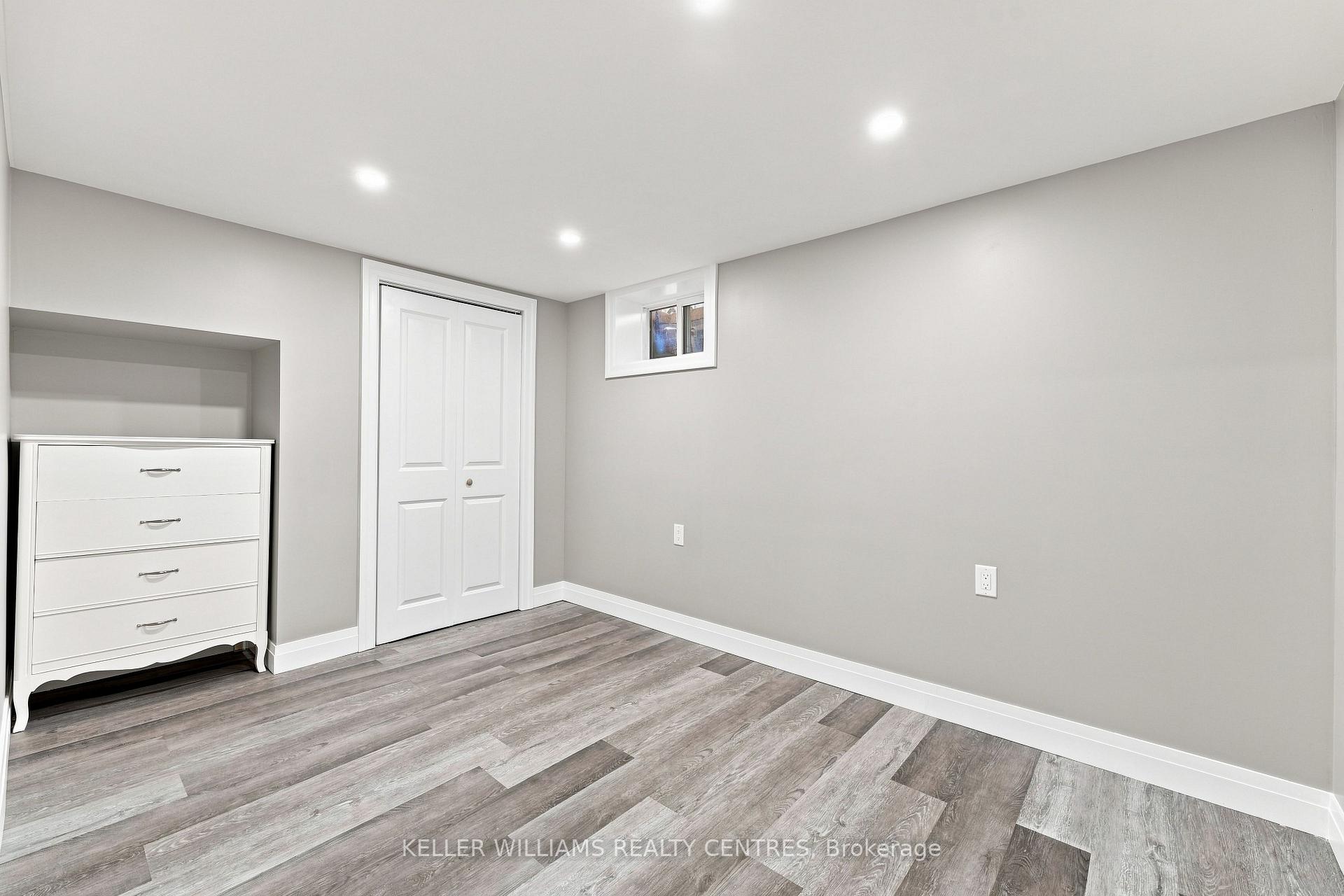 Photo 27 of 36 Chaucer Crescent, Barrie, Letitia Heights — HOMEH