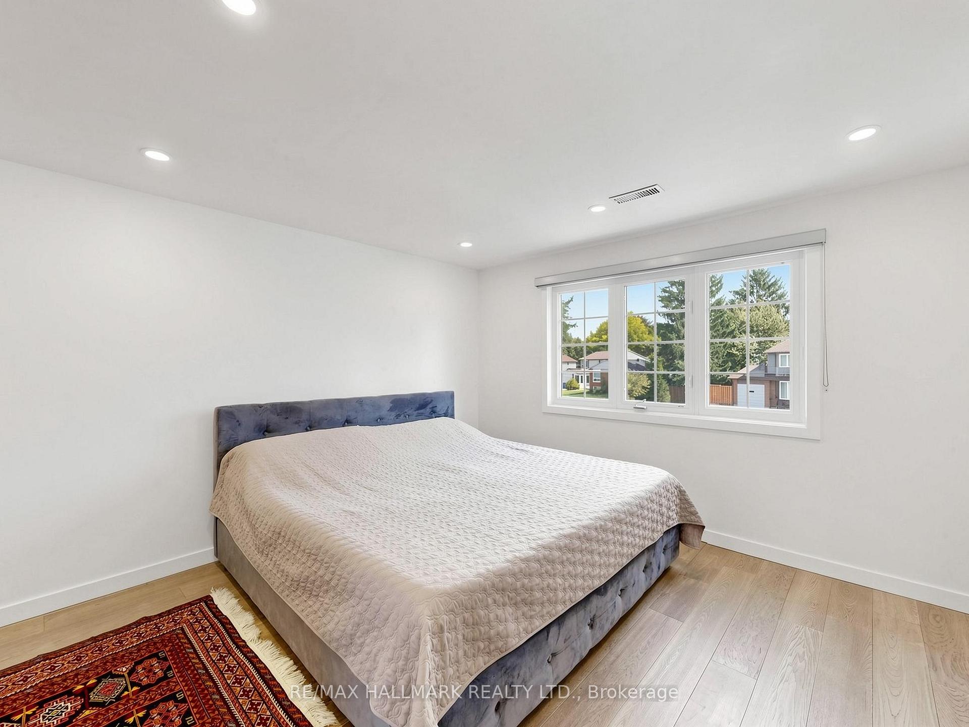 Photo 22 of 400 Handley Crescent, Newmarket, Central Newmarket — HOMEH