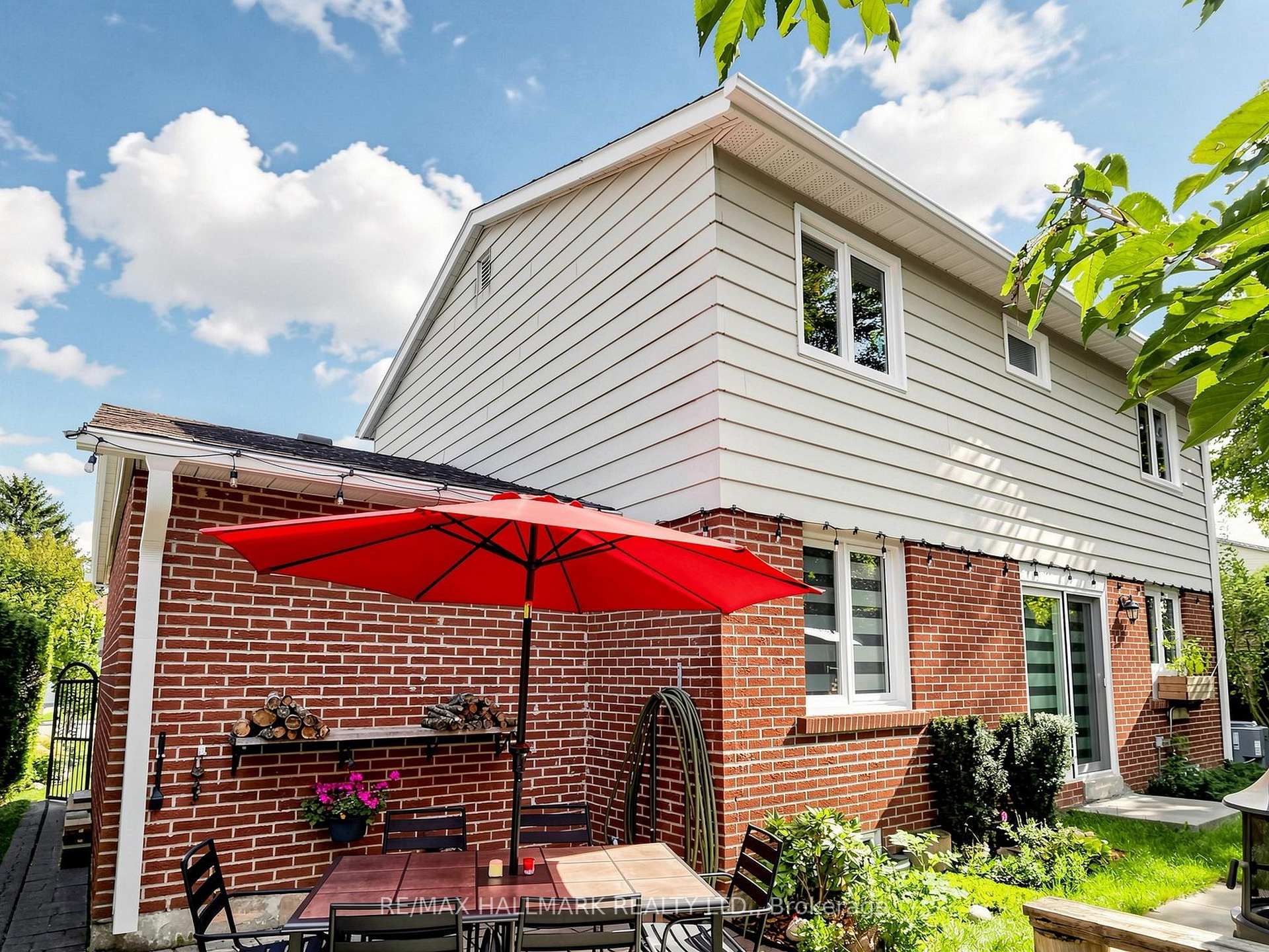 Photo 42 of 400 Handley Crescent, Newmarket, Central Newmarket — HOMEH