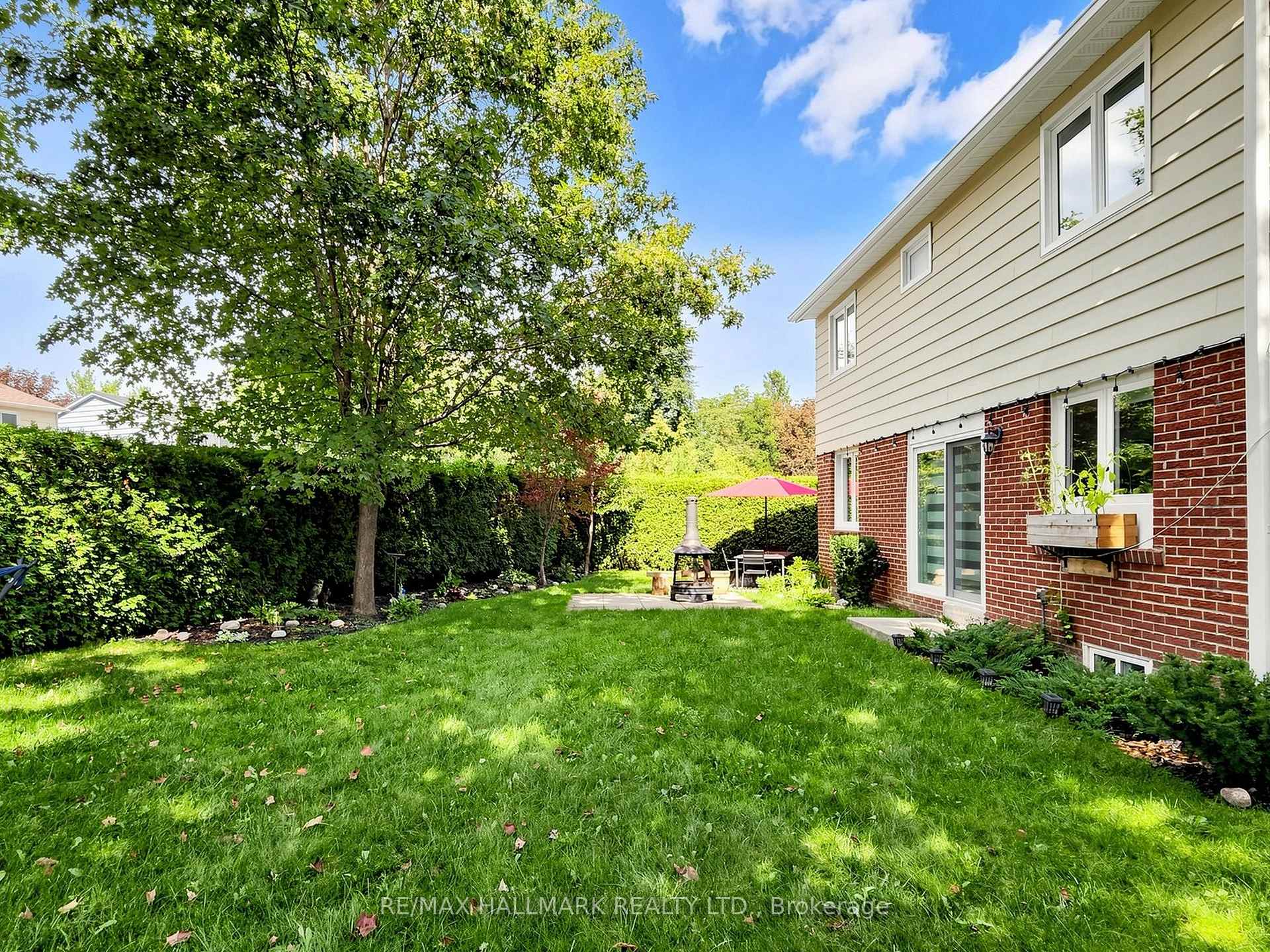 Photo 43 of 400 Handley Crescent, Newmarket, Central Newmarket — HOMEH