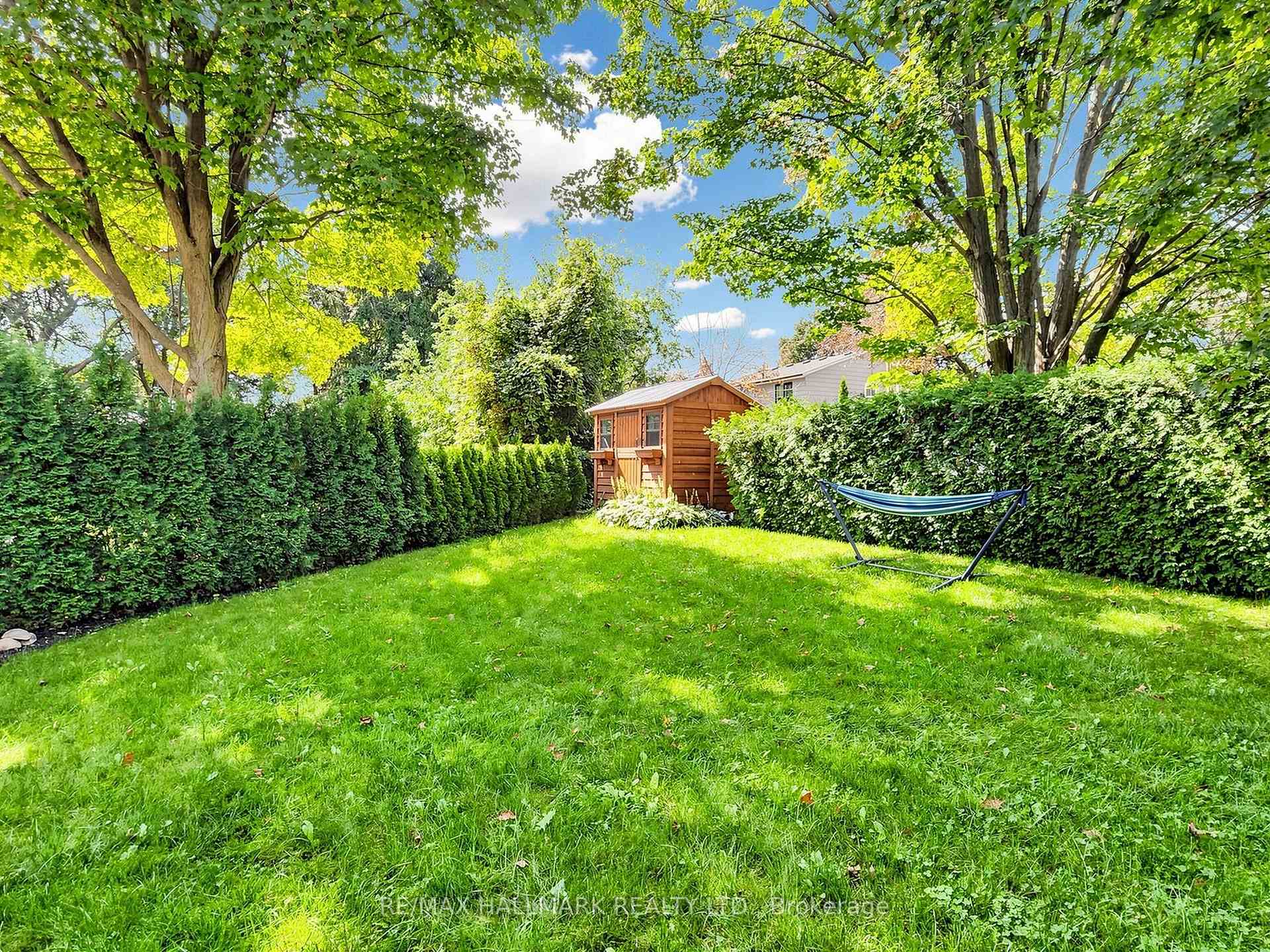 Photo 45 of 400 Handley Crescent, Newmarket, Central Newmarket — HOMEH