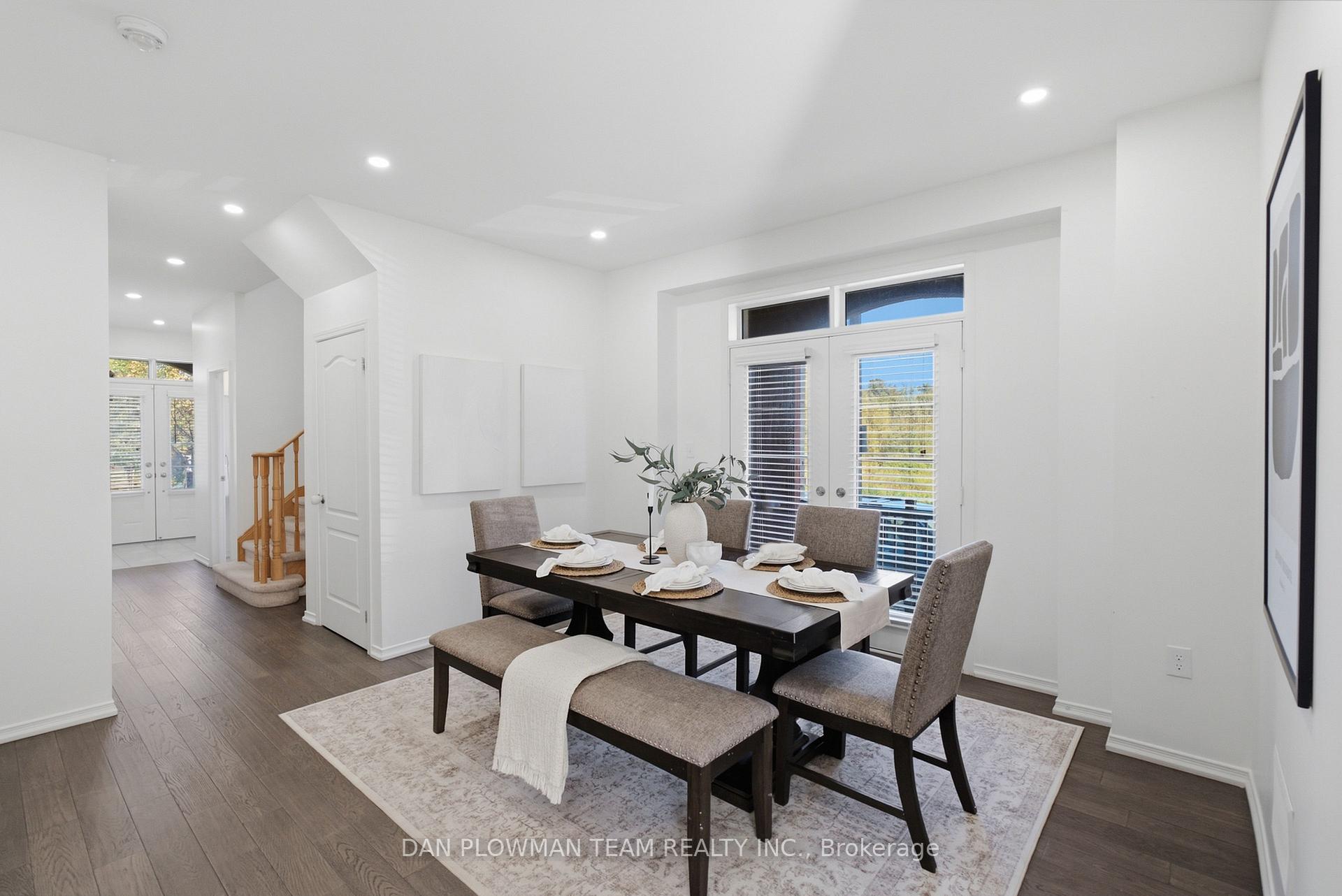 Photo 8 of 2560 Bandsman Crescent, Oshawa, Windfields — HOMEH