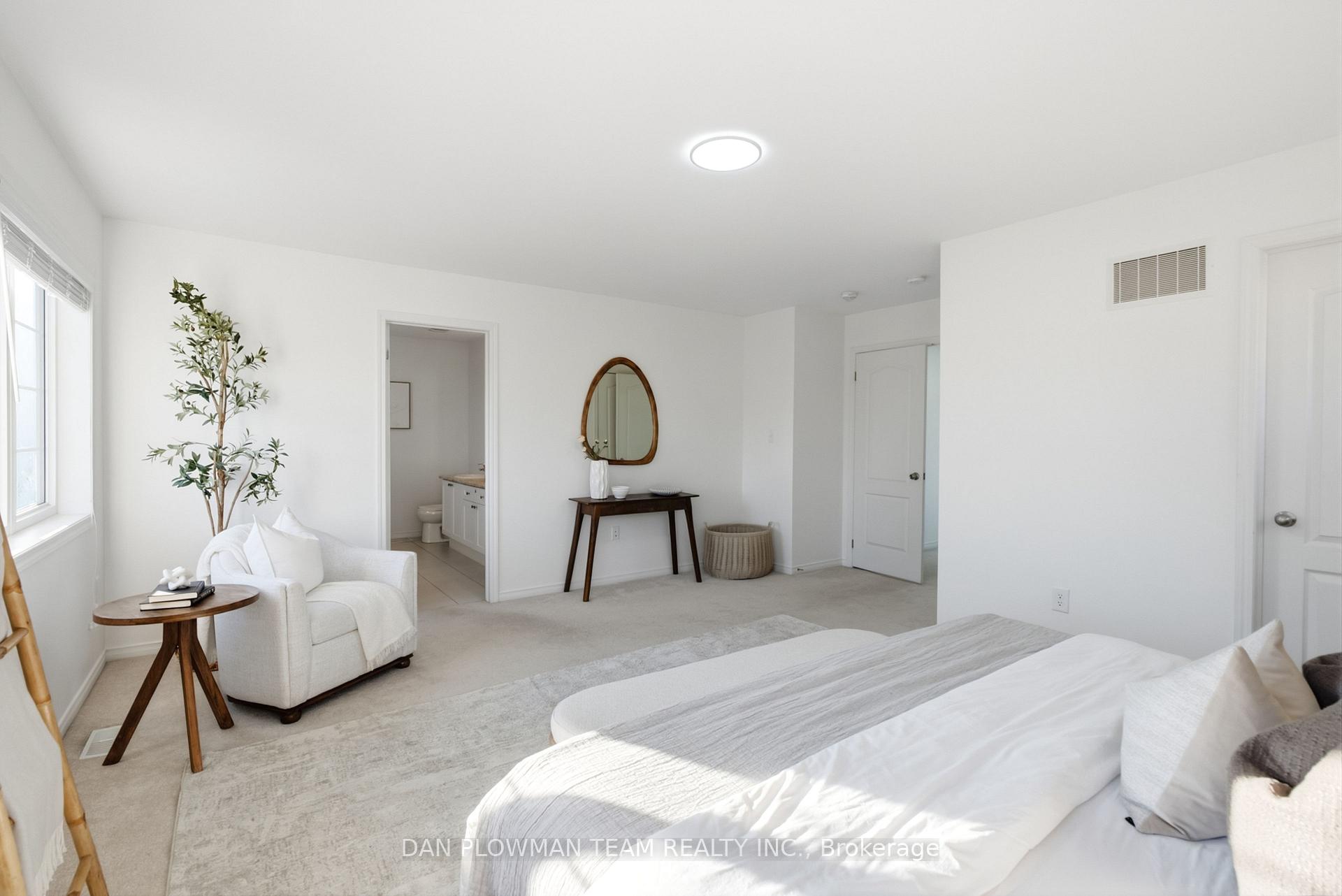 Photo 22 of 2560 Bandsman Crescent, Oshawa, Windfields — HOMEH