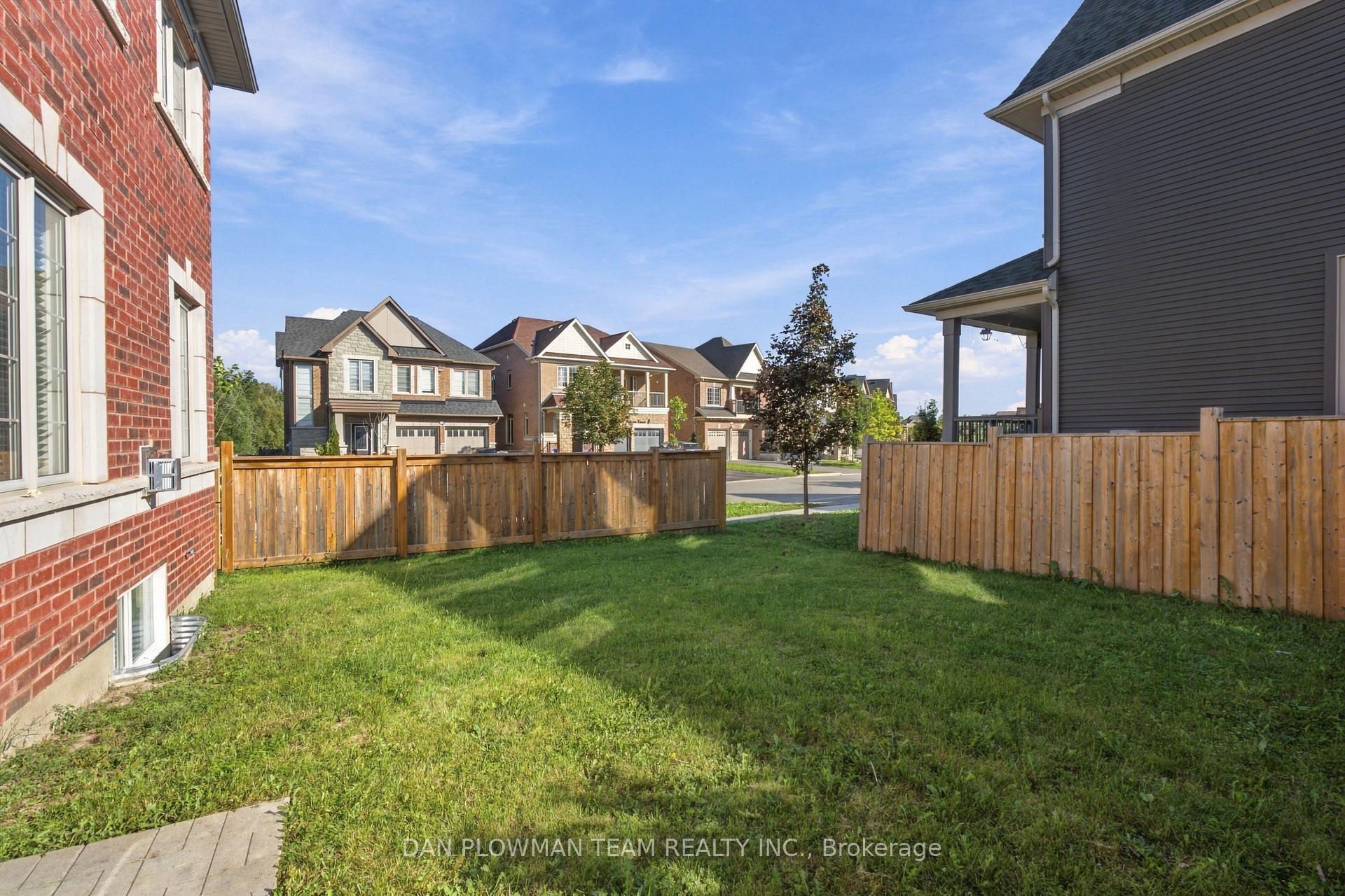 Photo 46 of 2560 Bandsman Crescent, Oshawa, Windfields — HOMEH