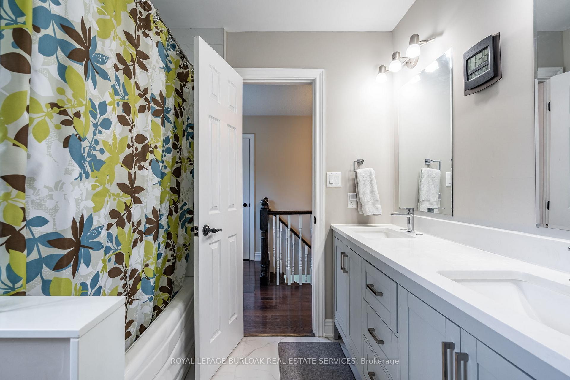 Photo 14 of 2445 Cavendish Drive, Burlington, Brant Hills — HOMEH