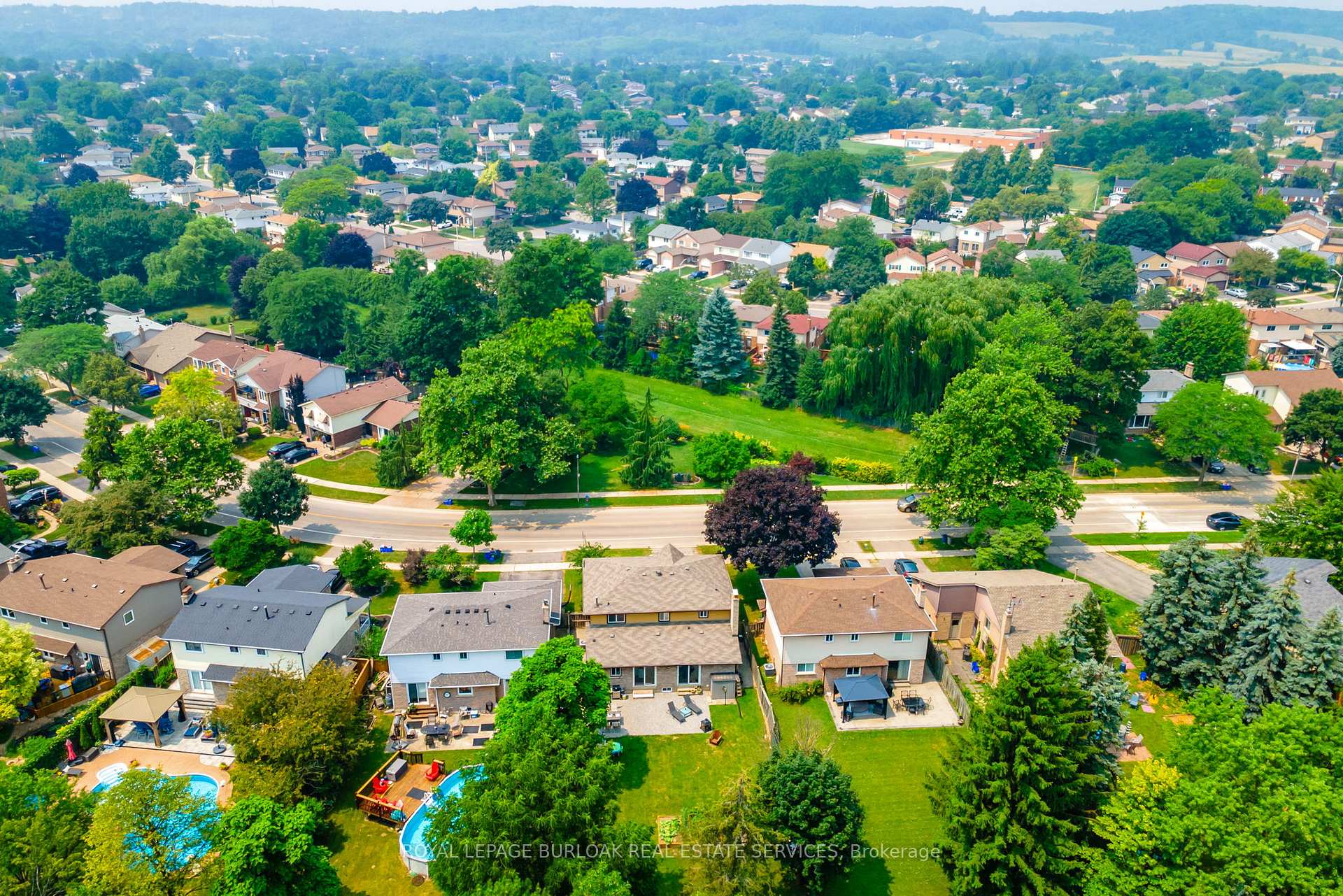 Photo 33 of 2445 Cavendish Drive, Burlington, Brant Hills — HOMEH