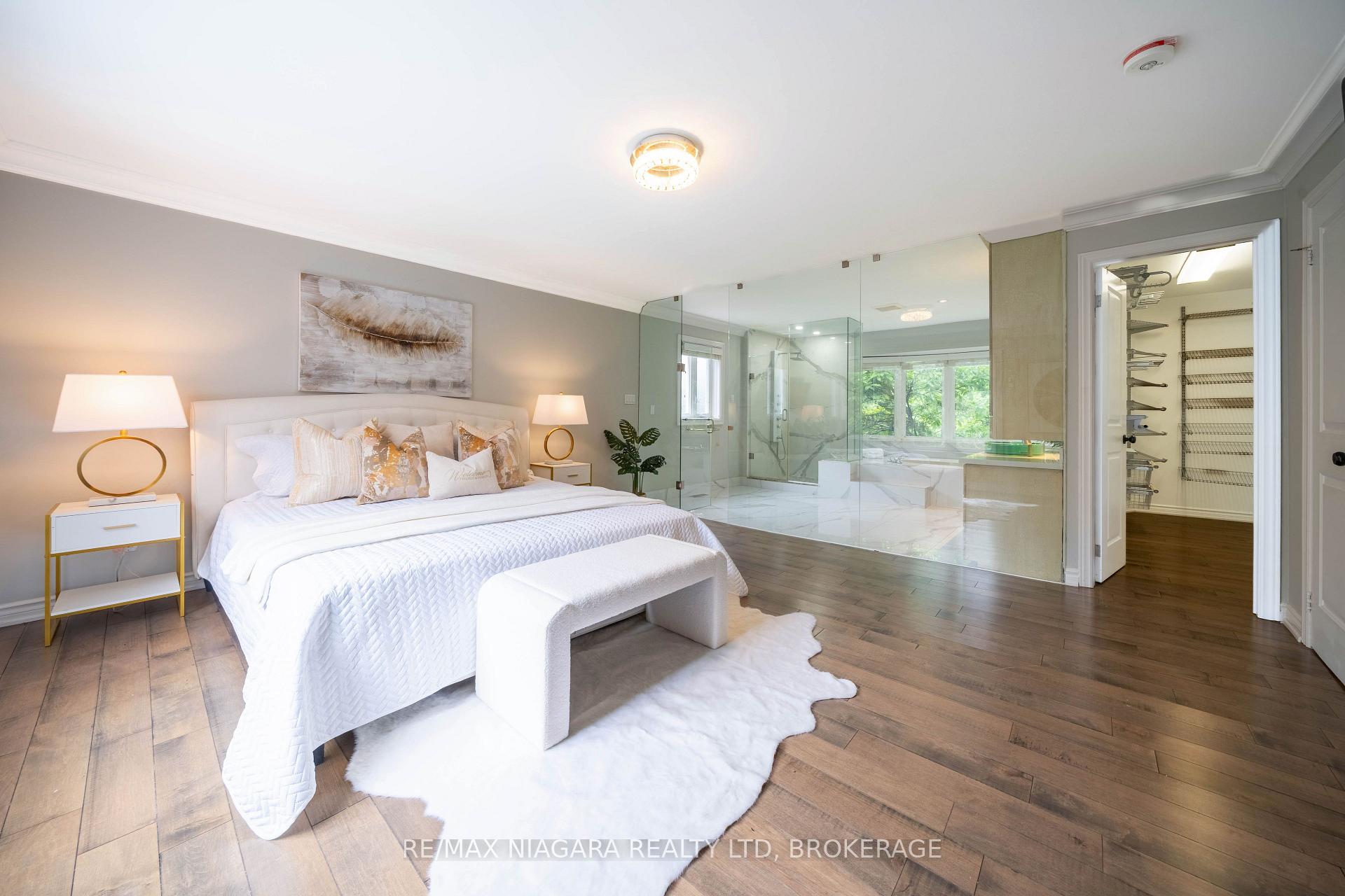 Photo 30 of 2 Aitken Circle, Markham, Unionville — HOMEH