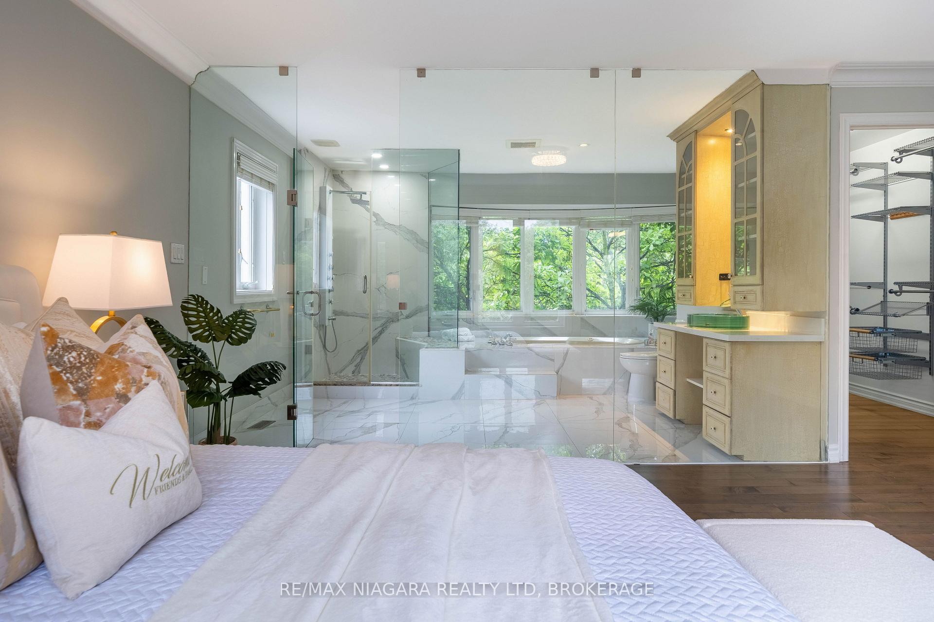 Photo 31 of 2 Aitken Circle, Markham, Unionville — HOMEH