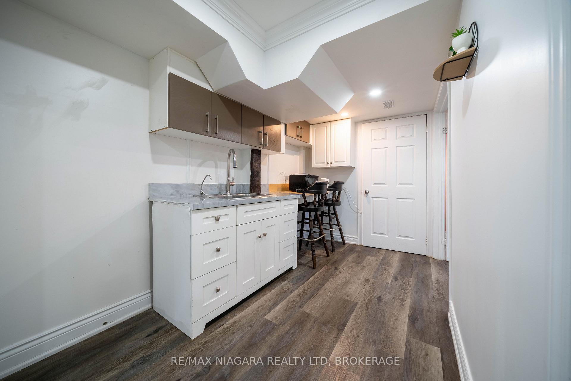 Photo 43 of 2 Aitken Circle, Markham, Unionville — HOMEH