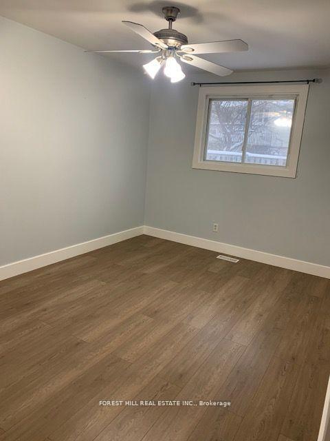 Photo 4 of 30 Bernick Drive, Barrie, Grove East — HOMEH