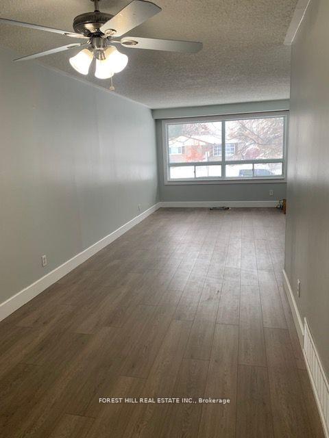 Photo 9 of 30 Bernick Drive, Barrie, Grove East — HOMEH