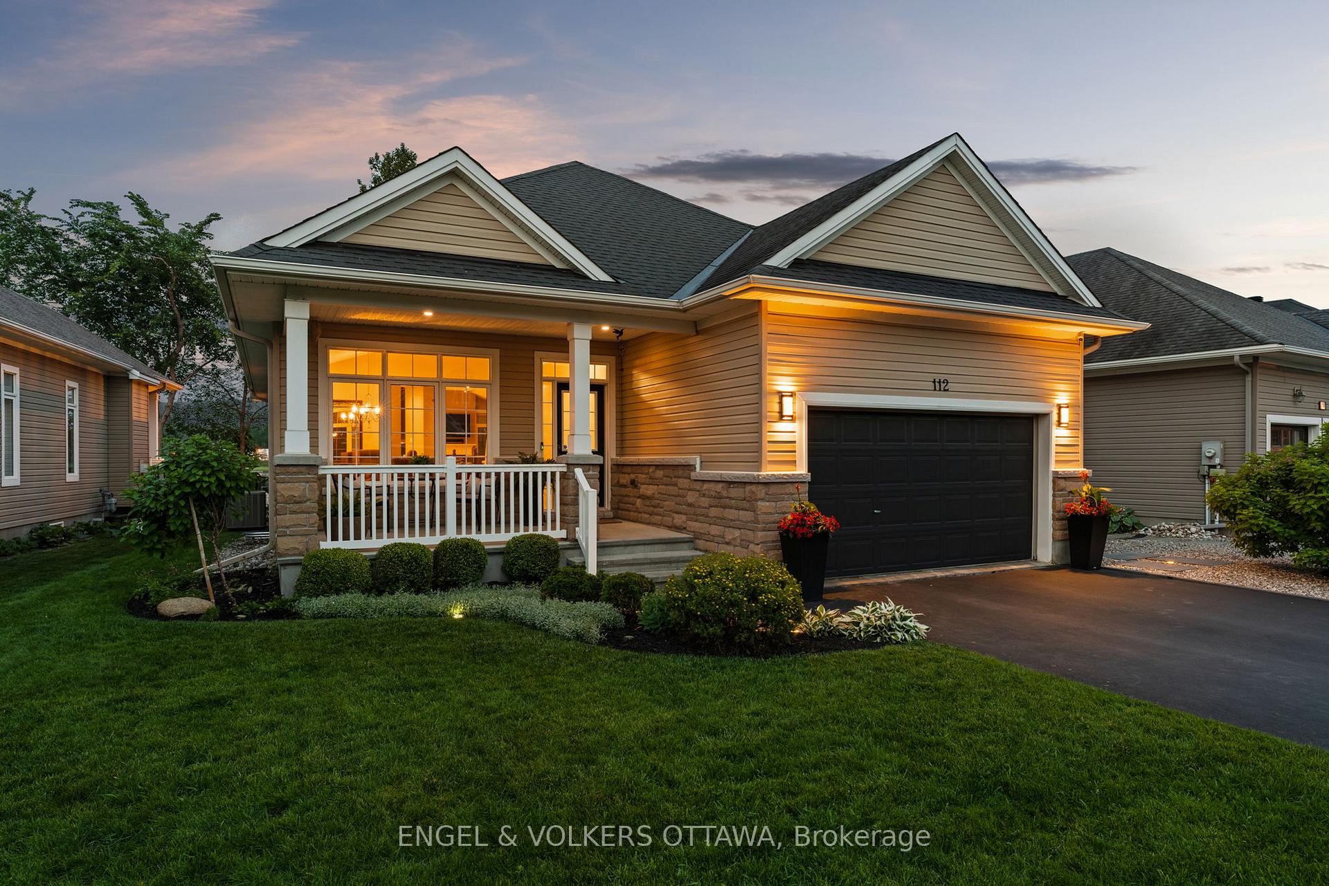 Photo 2 of 112 Equinelle Drive, North Grenville, North Grenville Twp (Kemptville South) — HOMEH