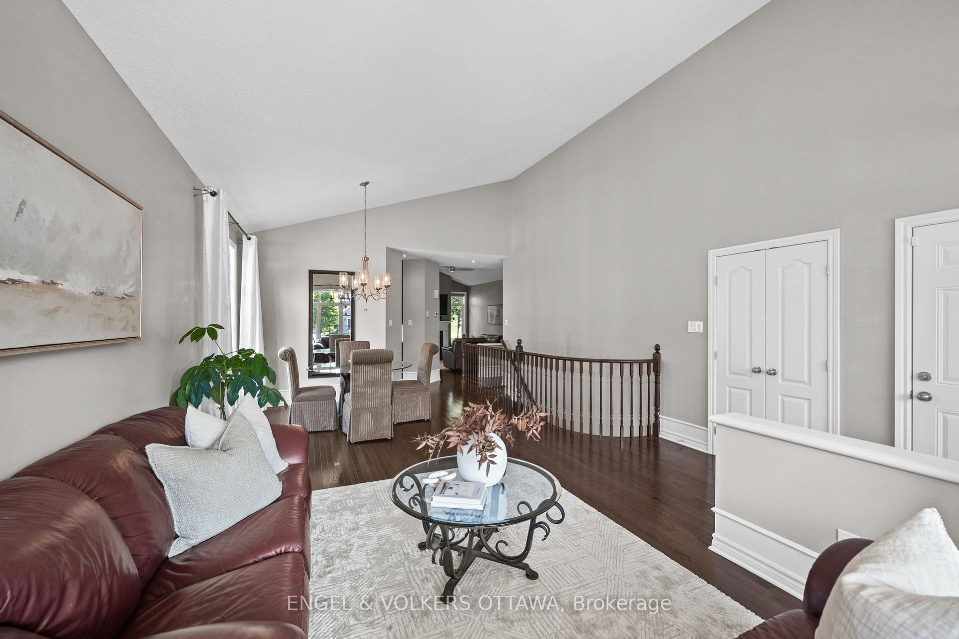 Photo 8 of 112 Equinelle Drive, North Grenville, North Grenville Twp (Kemptville South) — HOMEH