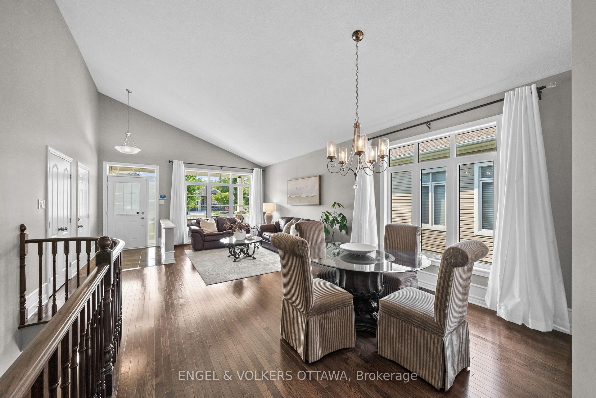 Photo 10 of 112 Equinelle Drive, North Grenville, North Grenville Twp (Kemptville South) — HOMEH