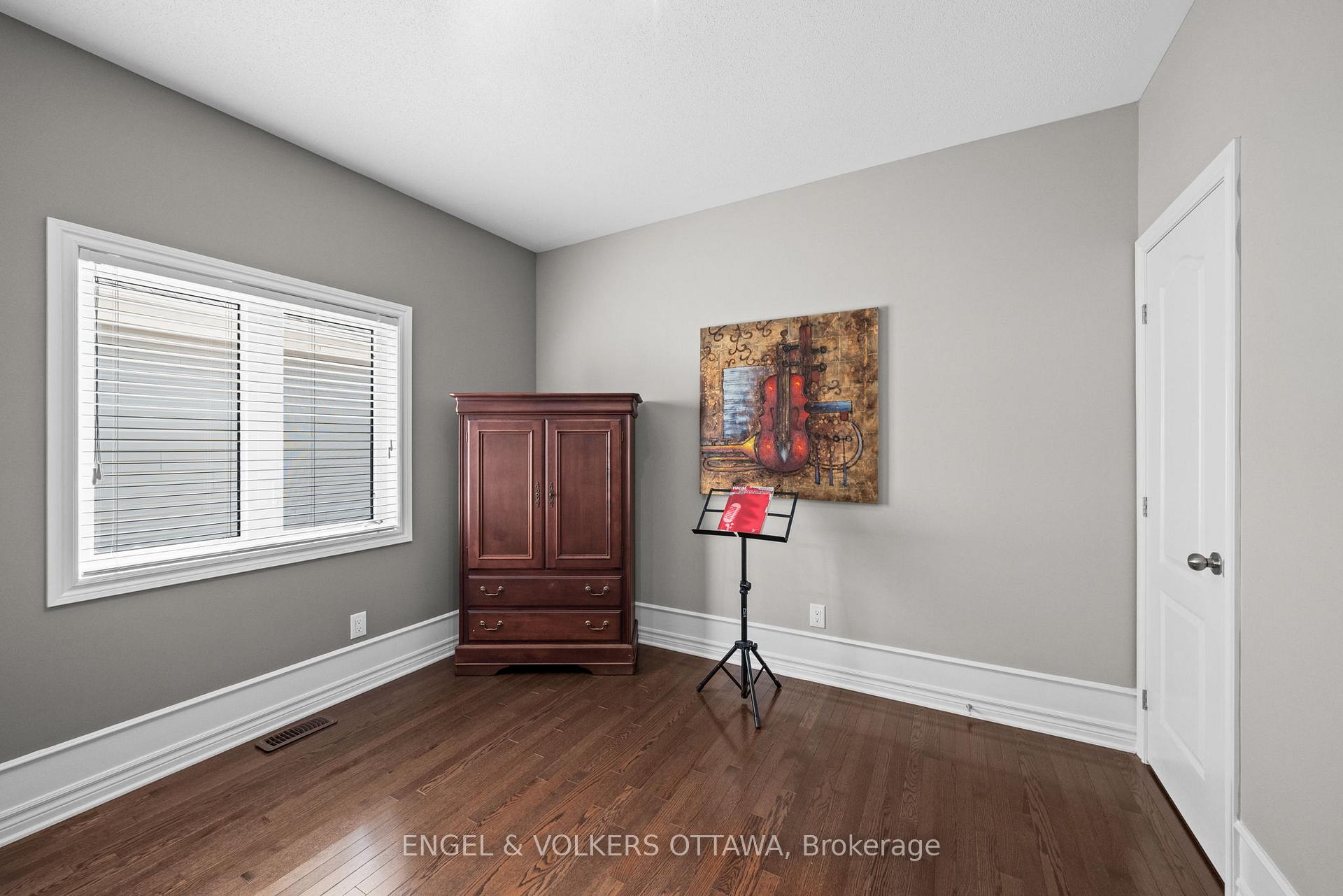 Photo 26 of 112 Equinelle Drive, North Grenville, North Grenville Twp (Kemptville South) — HOMEH