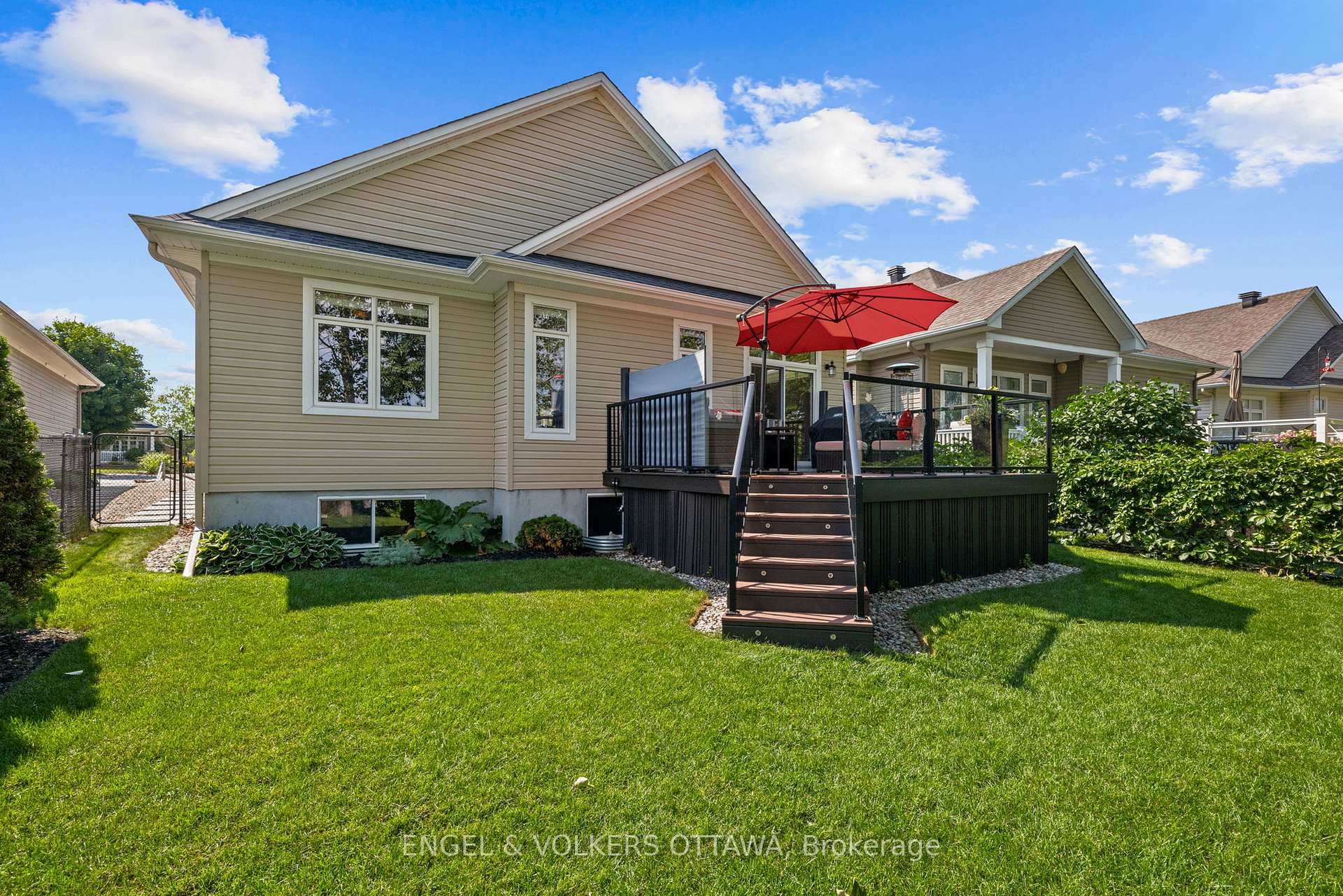 Photo 32 of 112 Equinelle Drive, North Grenville, North Grenville Twp (Kemptville South) — HOMEH