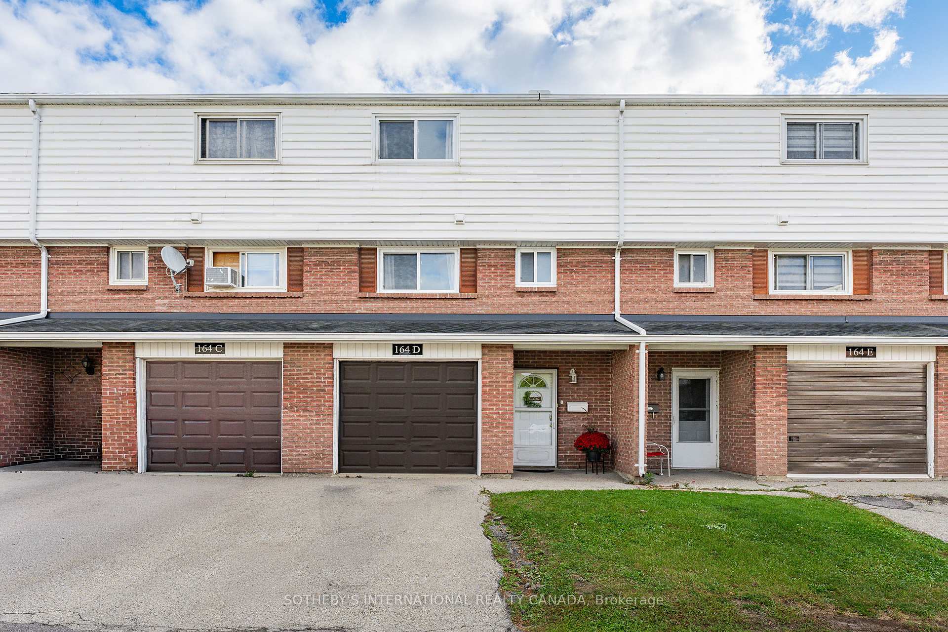 Photo of Unit D, 164 Henry Street