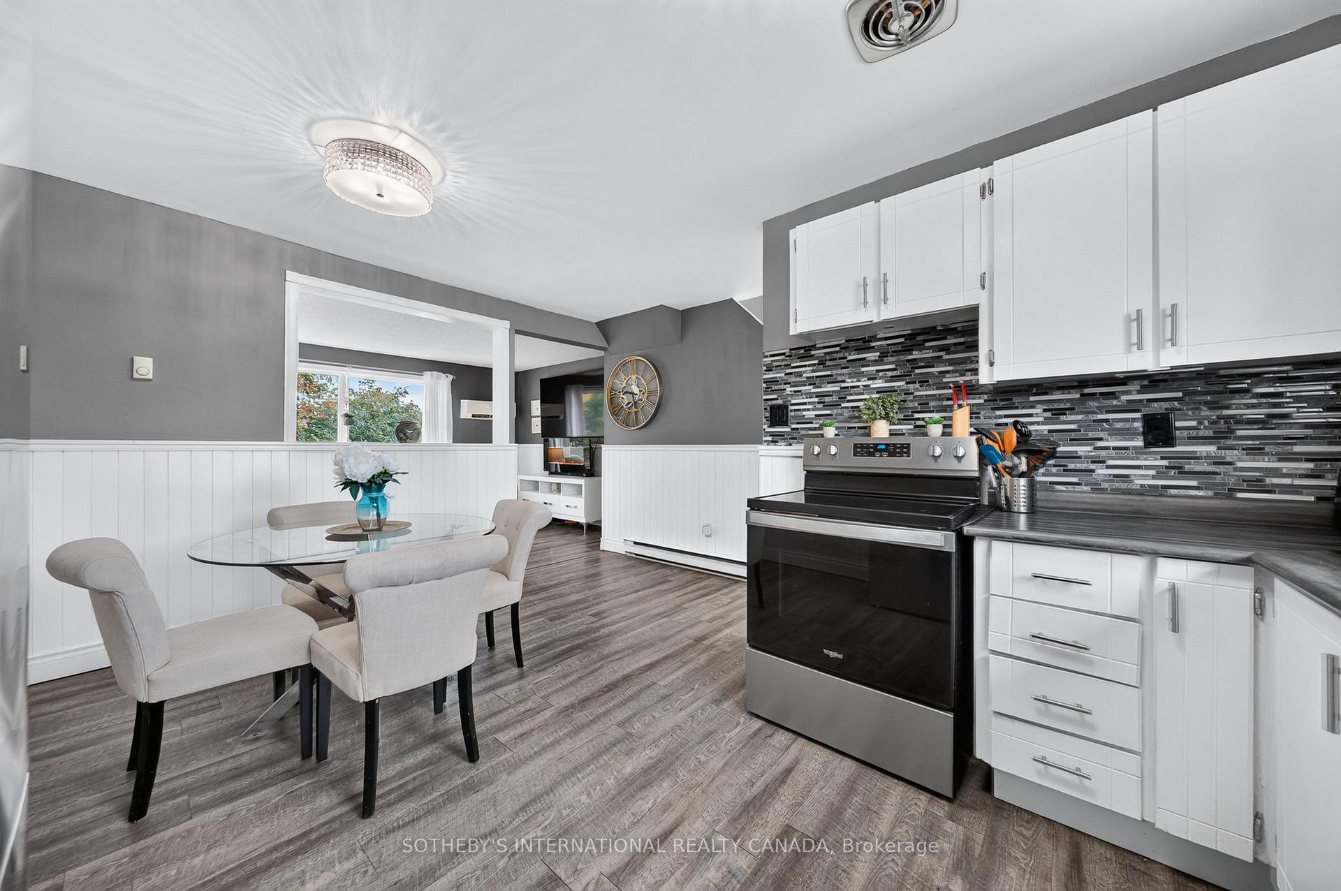 Photo 19 of Unit D, 164 Henry Street, Brantford, Braneida Industrial Park — HOMEH