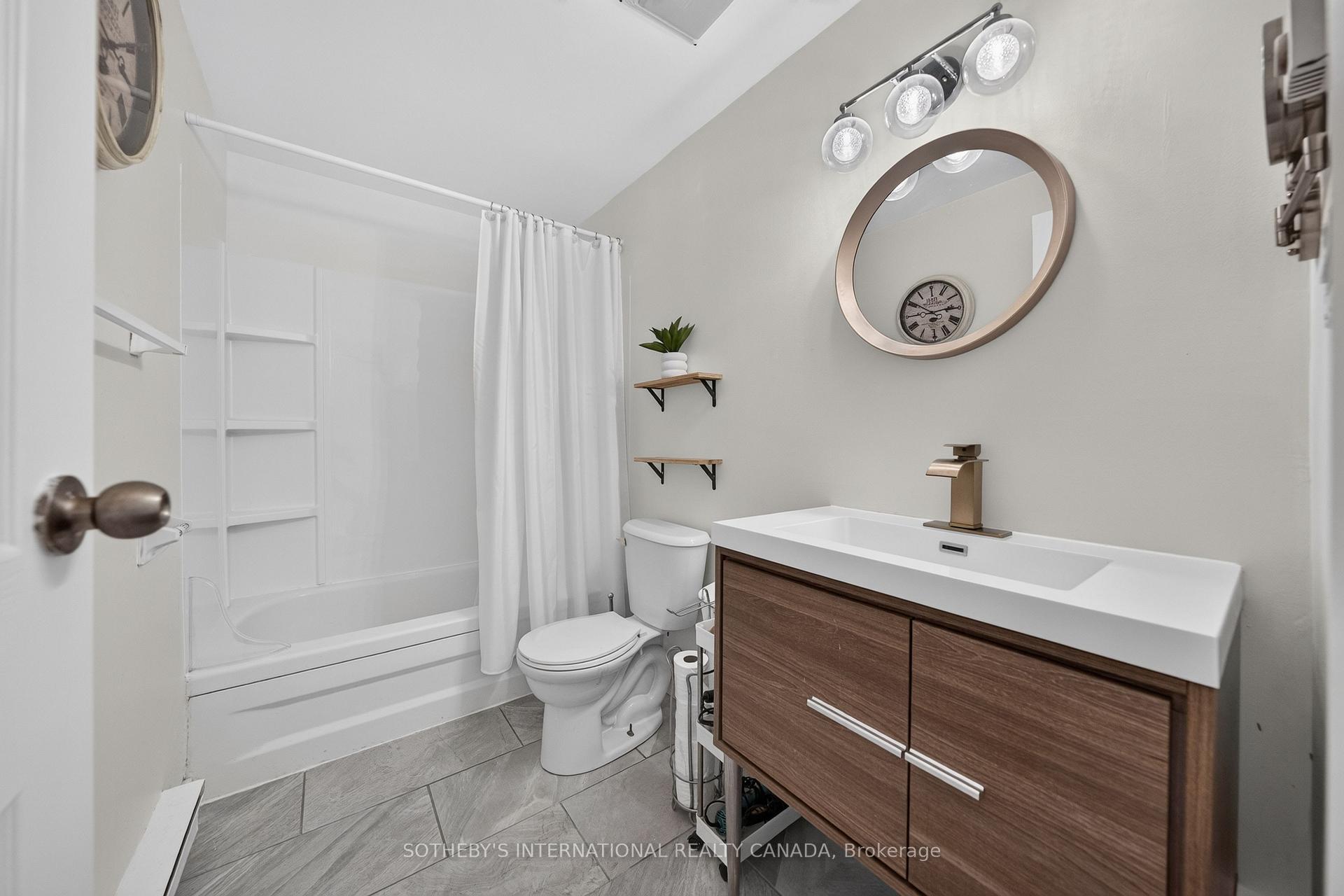 Photo 32 of Unit D, 164 Henry Street, Brantford, Braneida Industrial Park — HOMEH