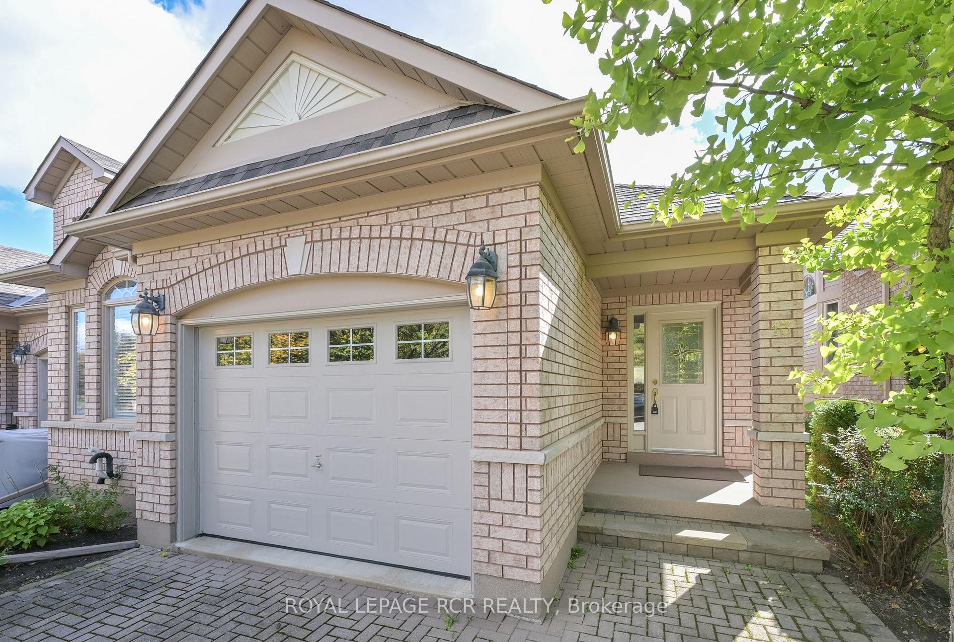 Photo 2 of 13 Montebello Terrace, New Tecumseth, Alliston — HOMEH