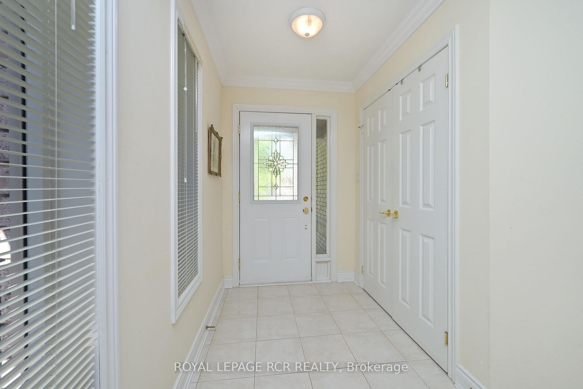 Photo 4 of 13 Montebello Terrace, New Tecumseth, Alliston — HOMEH