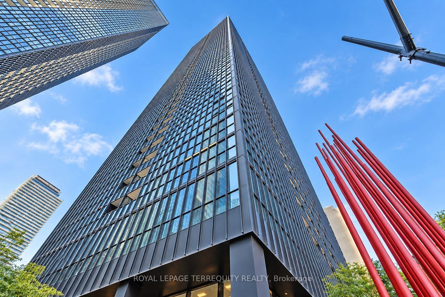 Photo of Unit 2509, 110 Charles Street E