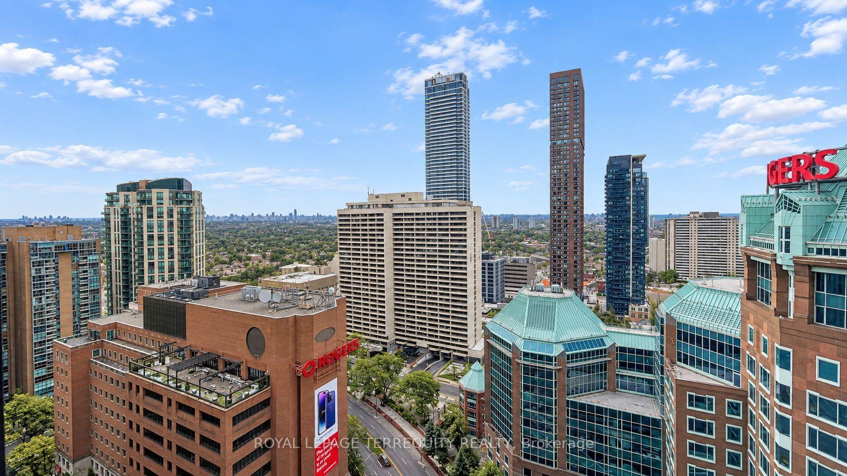 Photo 2 of Unit 2509, 110 Charles Street E, Toronto, Church-Yonge Corridor — HOMEH