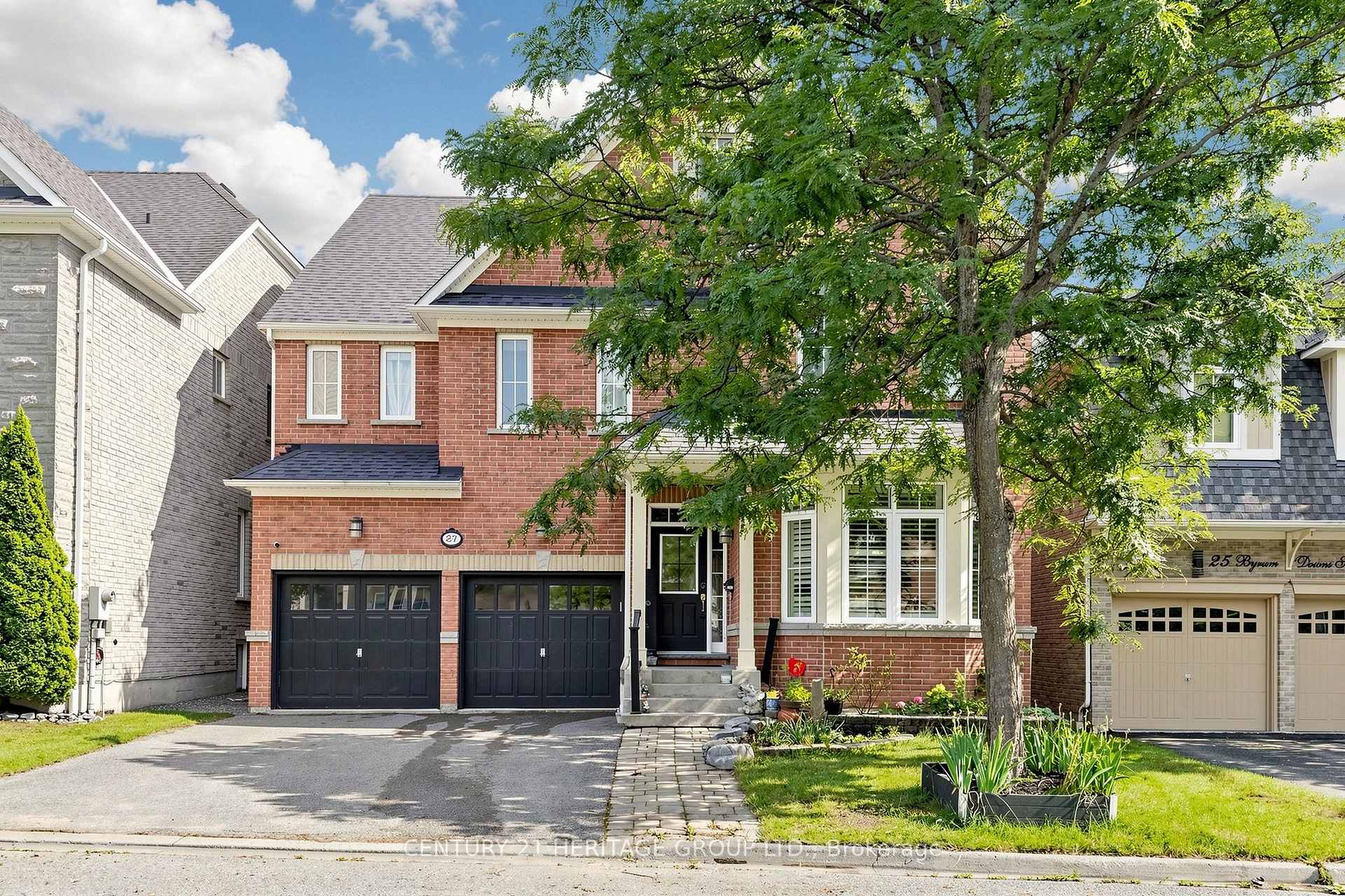 Photo 2 of 27 Byram Downs Street, Ajax, Central East — HOMEH